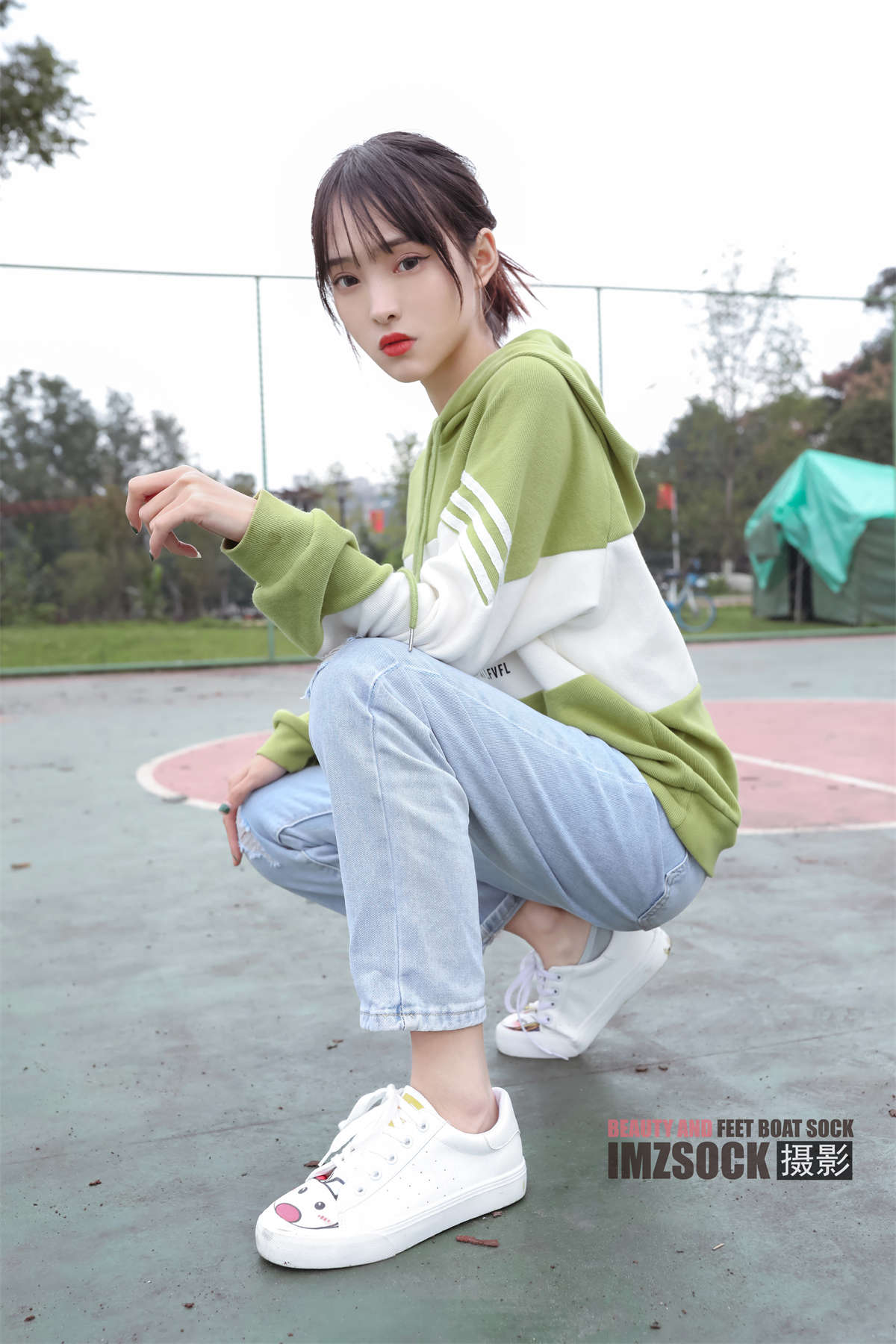 图片[2]-MZSOCK 2021 NO.006 茜茜-日更街拍