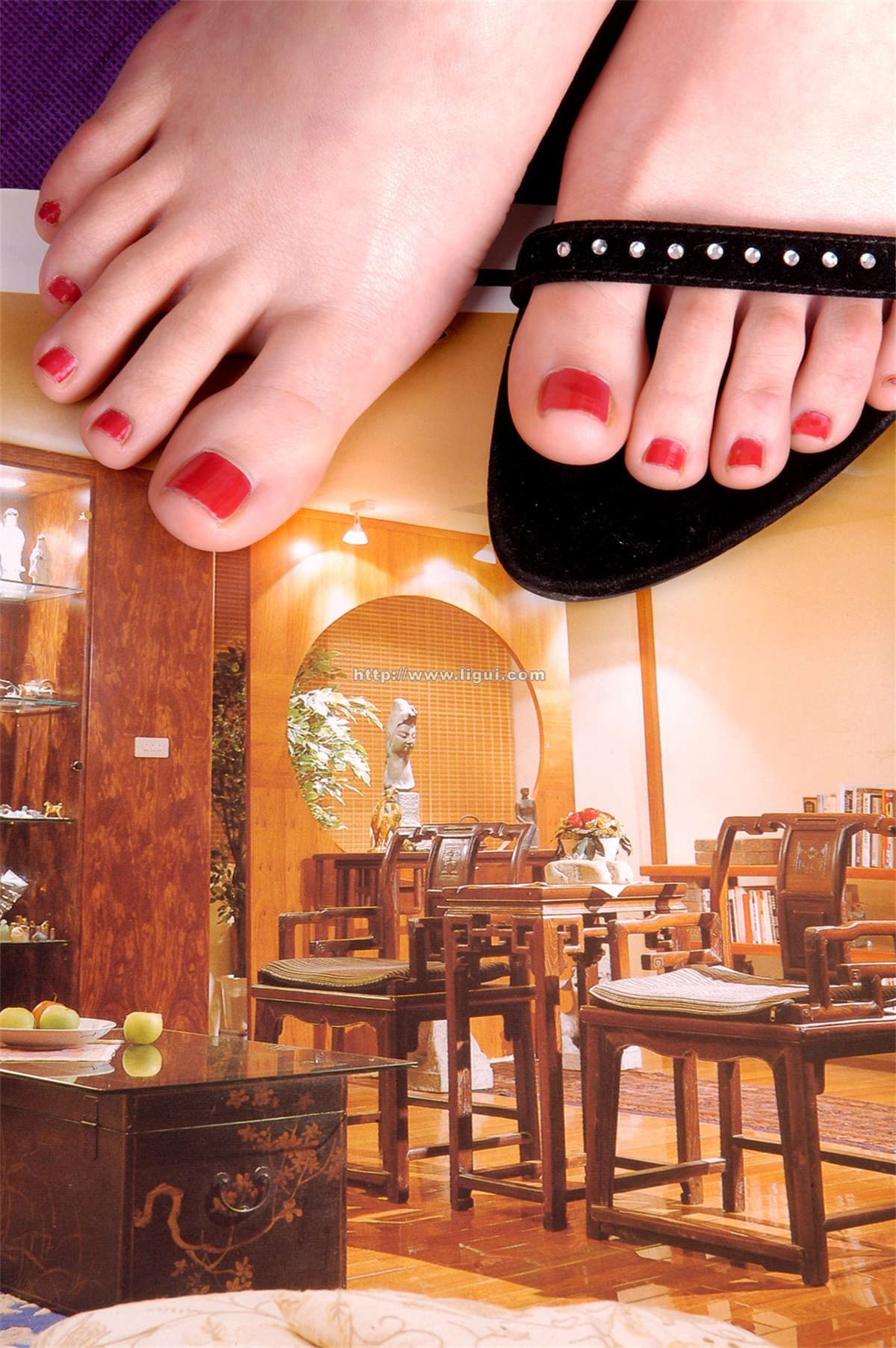 Ligui丽柜 2004-6-11-日更街拍