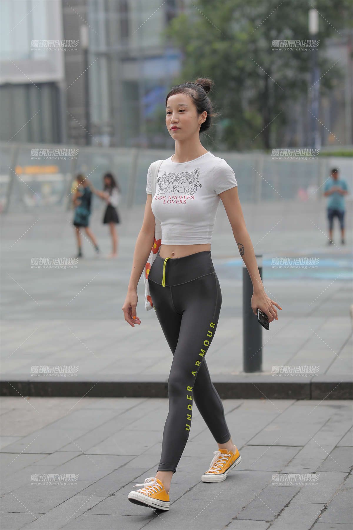 【凯恩赛贴】热爱瑜伽的女孩-日更街拍