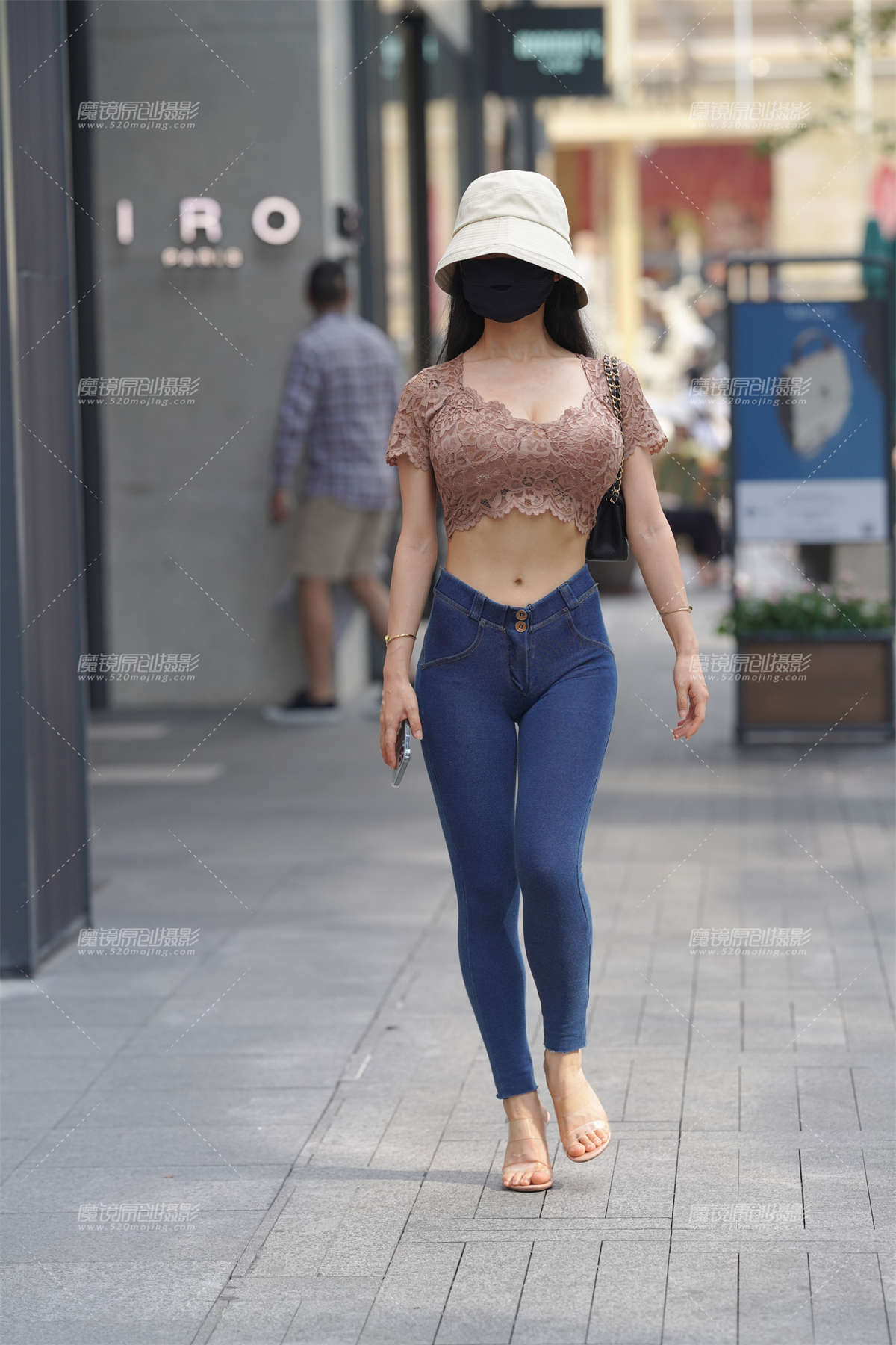 紧牛好身材-日更街拍