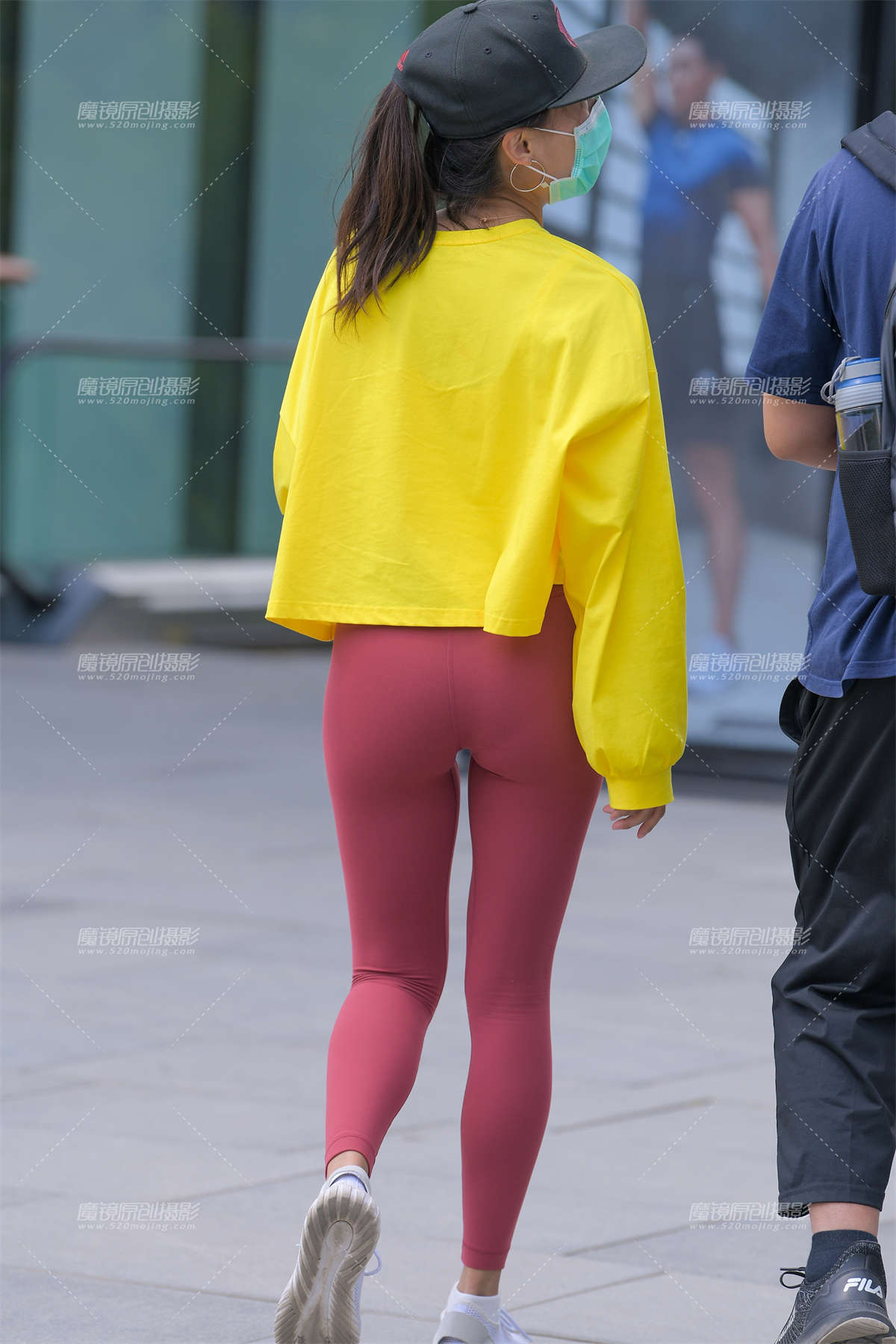 图片[2]-【红石赛帖】粉色紧身美女-日更街拍