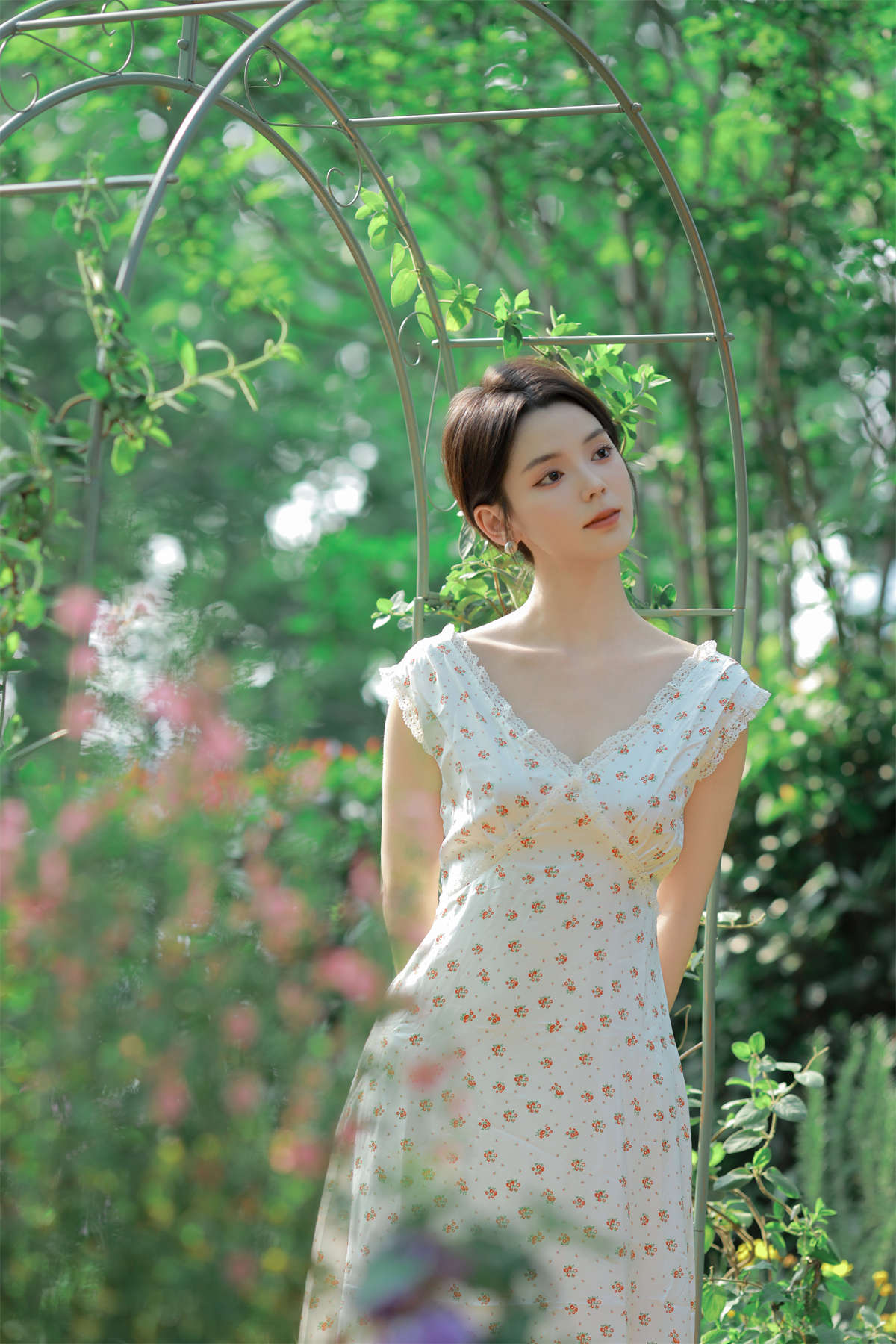 YITUYU艺图语 2024.06.26 花园少女 小濛插图1