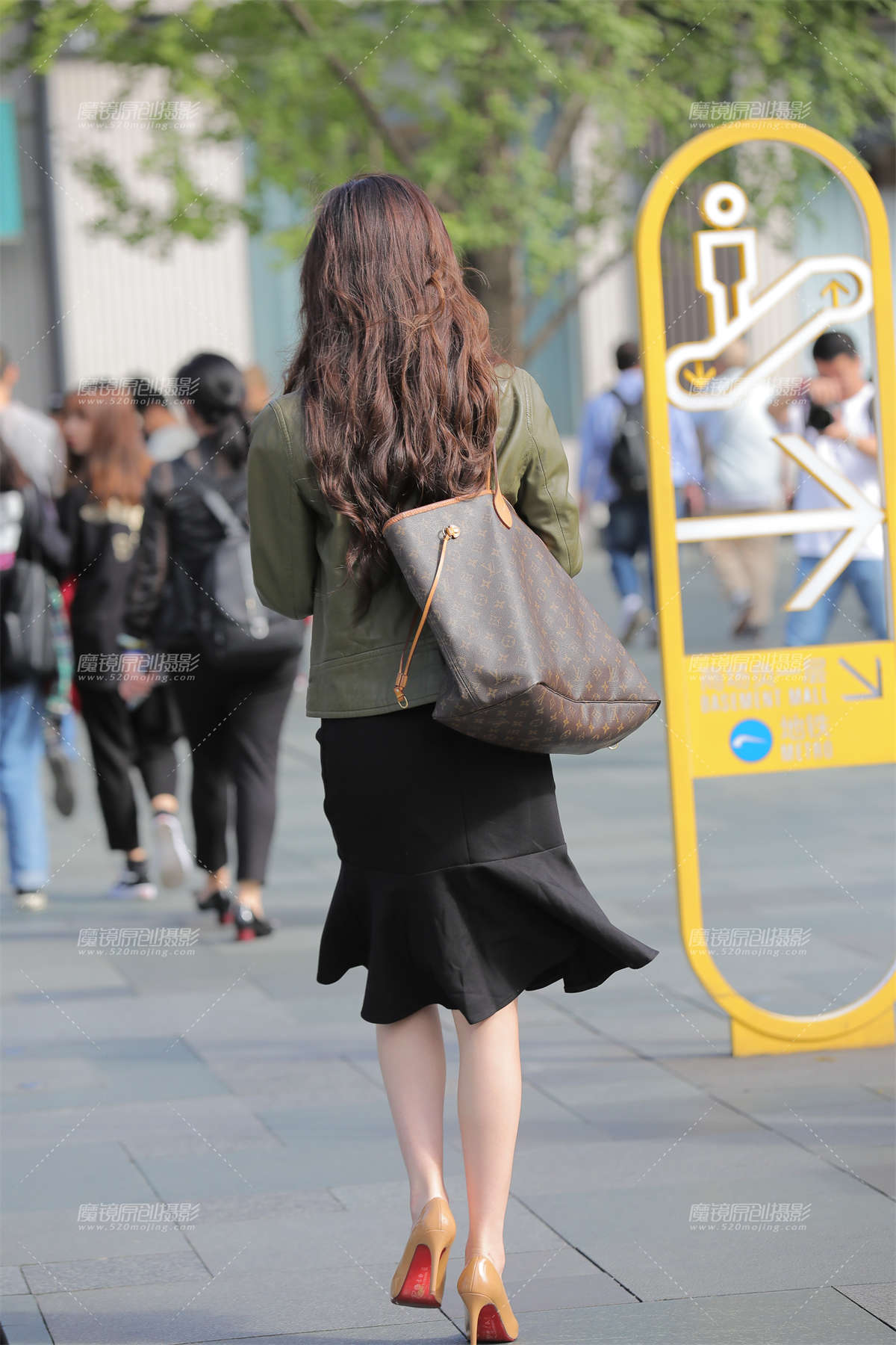 图片[2]-气质美妇-日更街拍