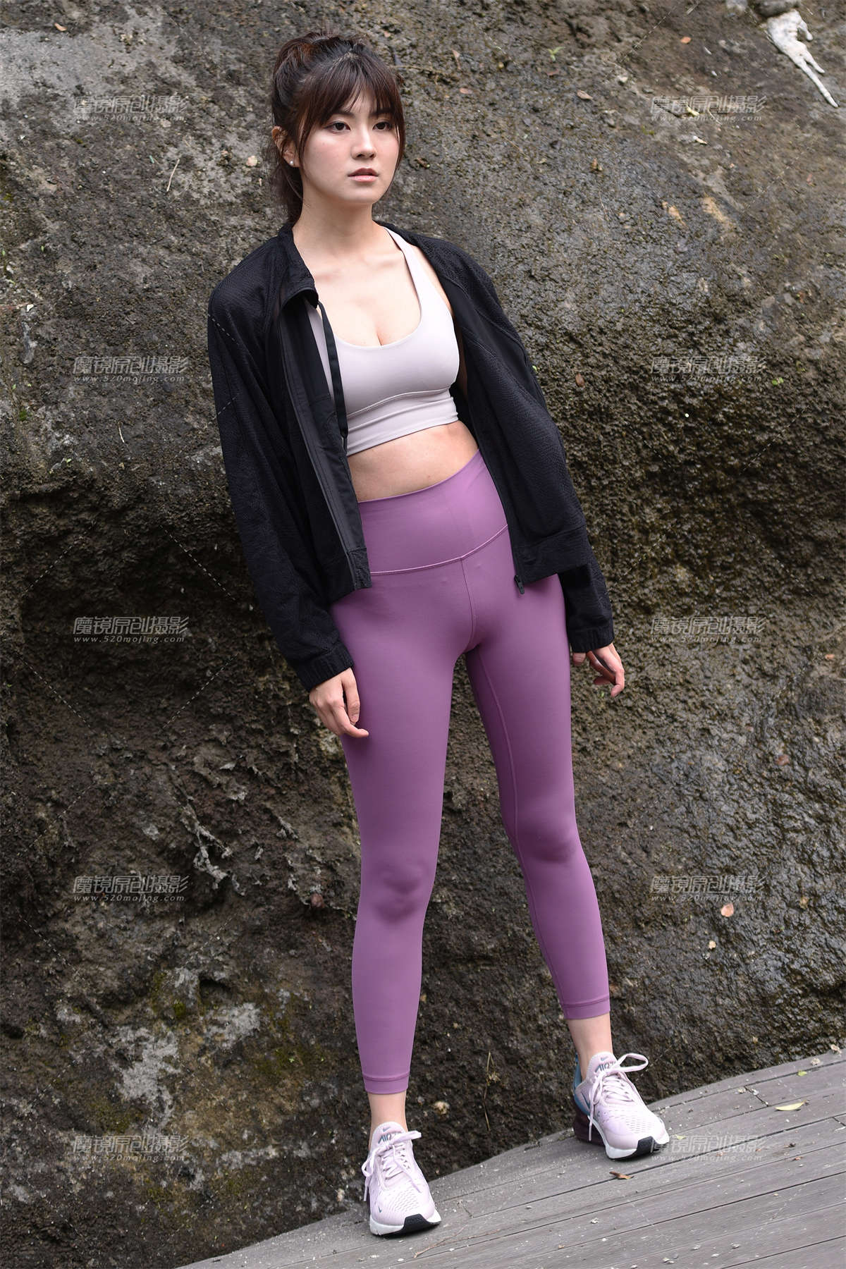 湖边秀色-日更街拍