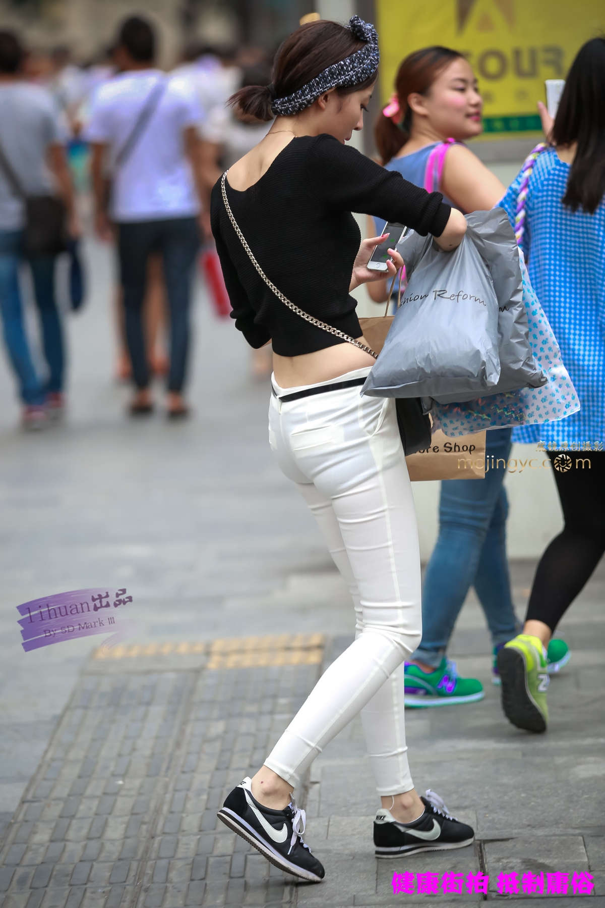 李欢原创-完美白裤，紧无可紧（15P）-日更街拍