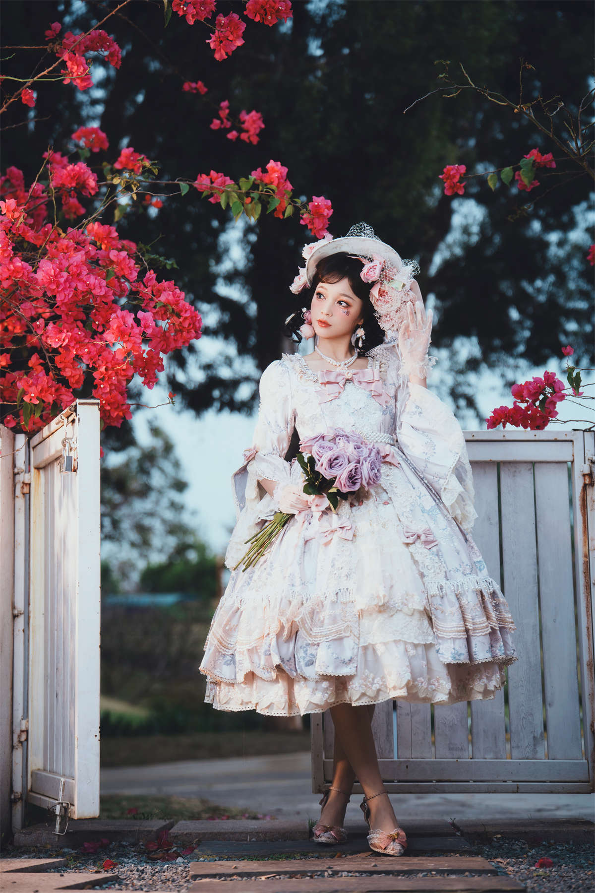 YITUYU艺图语 2024.06.26 艳红色的浪漫 Disexi思宁插图1