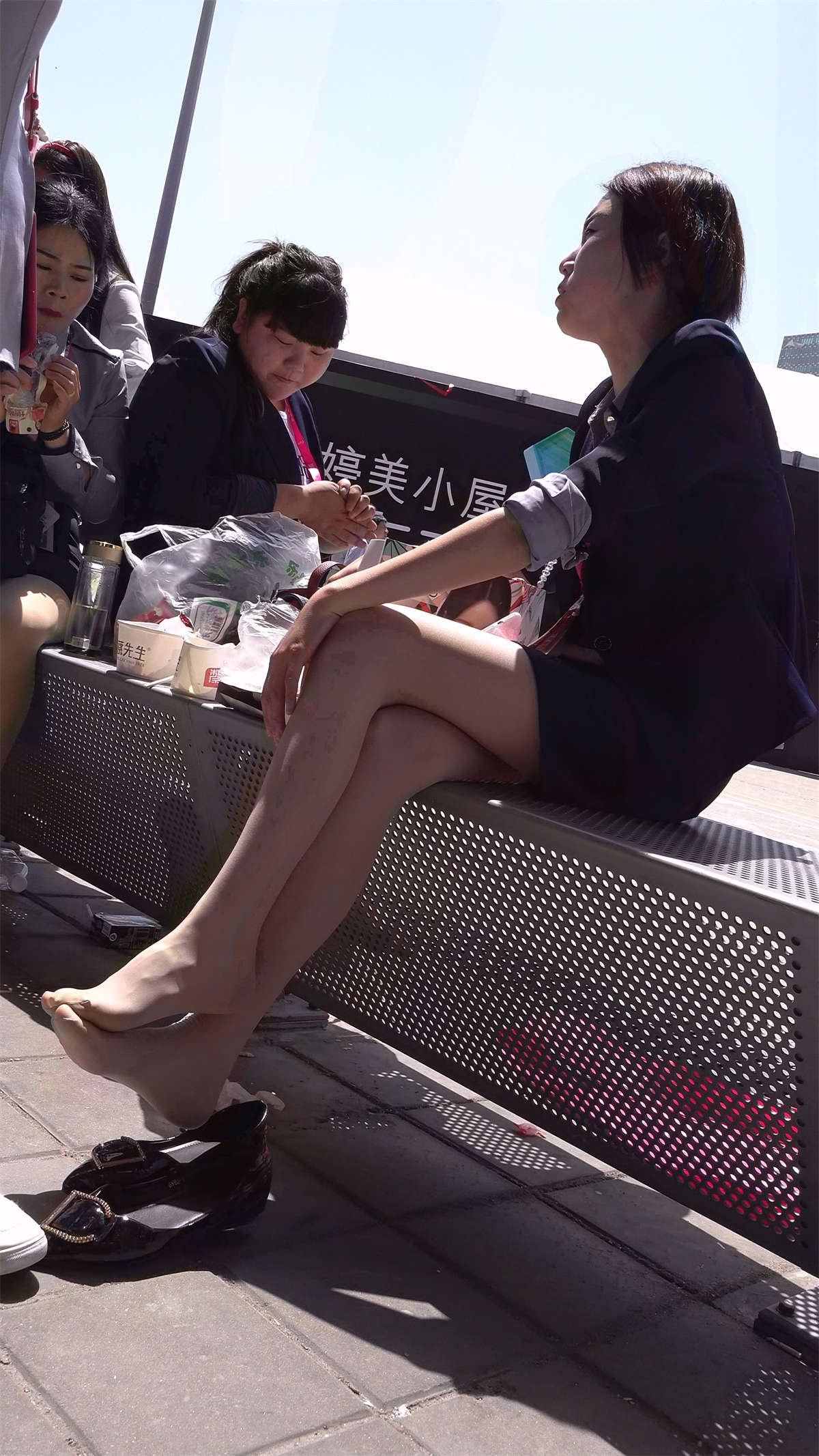 图片[2]-肉丝妹妹-日更街拍