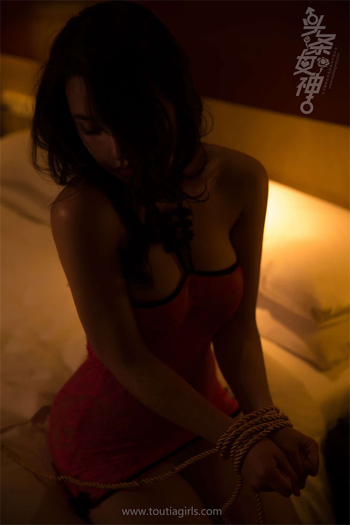 TouTiao头条女神 2018.03.22 唐嫣 绳艺物语-日更街拍