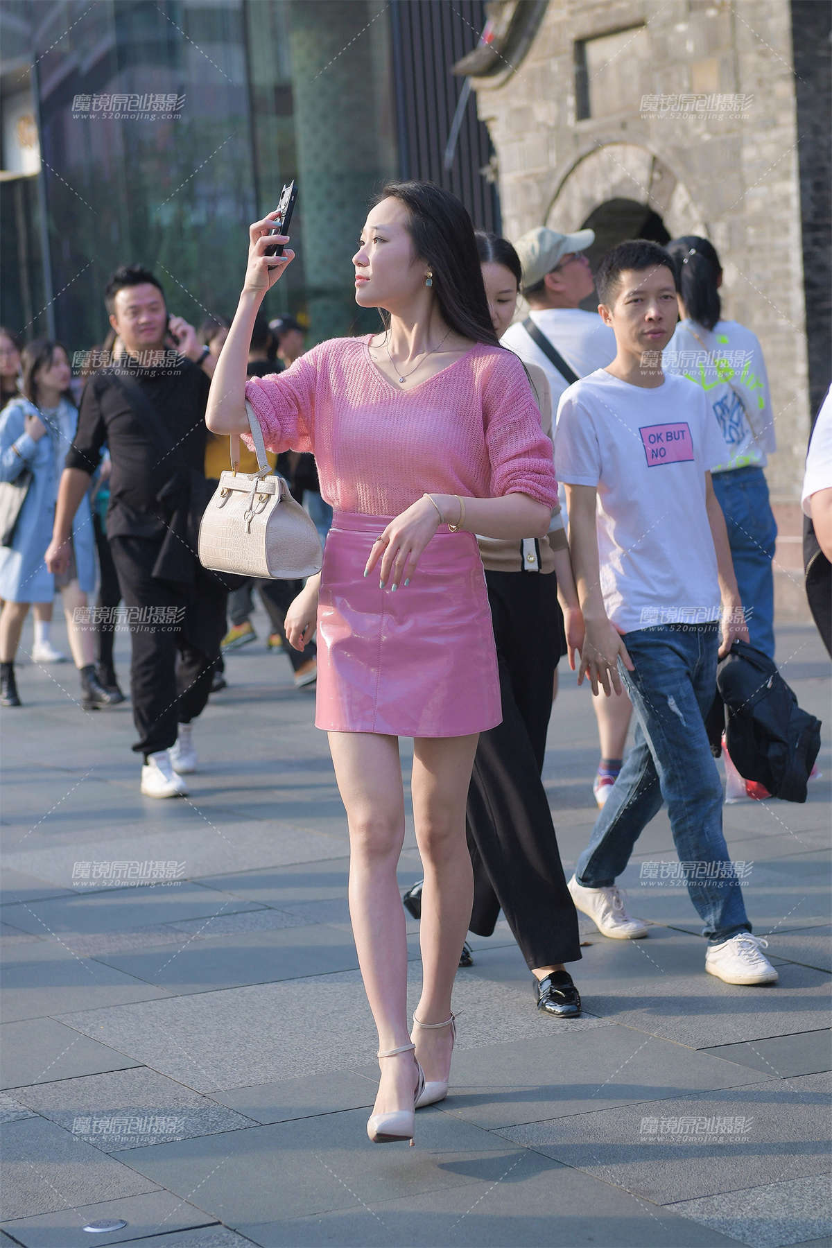 拍照de高跟美女-日更街拍