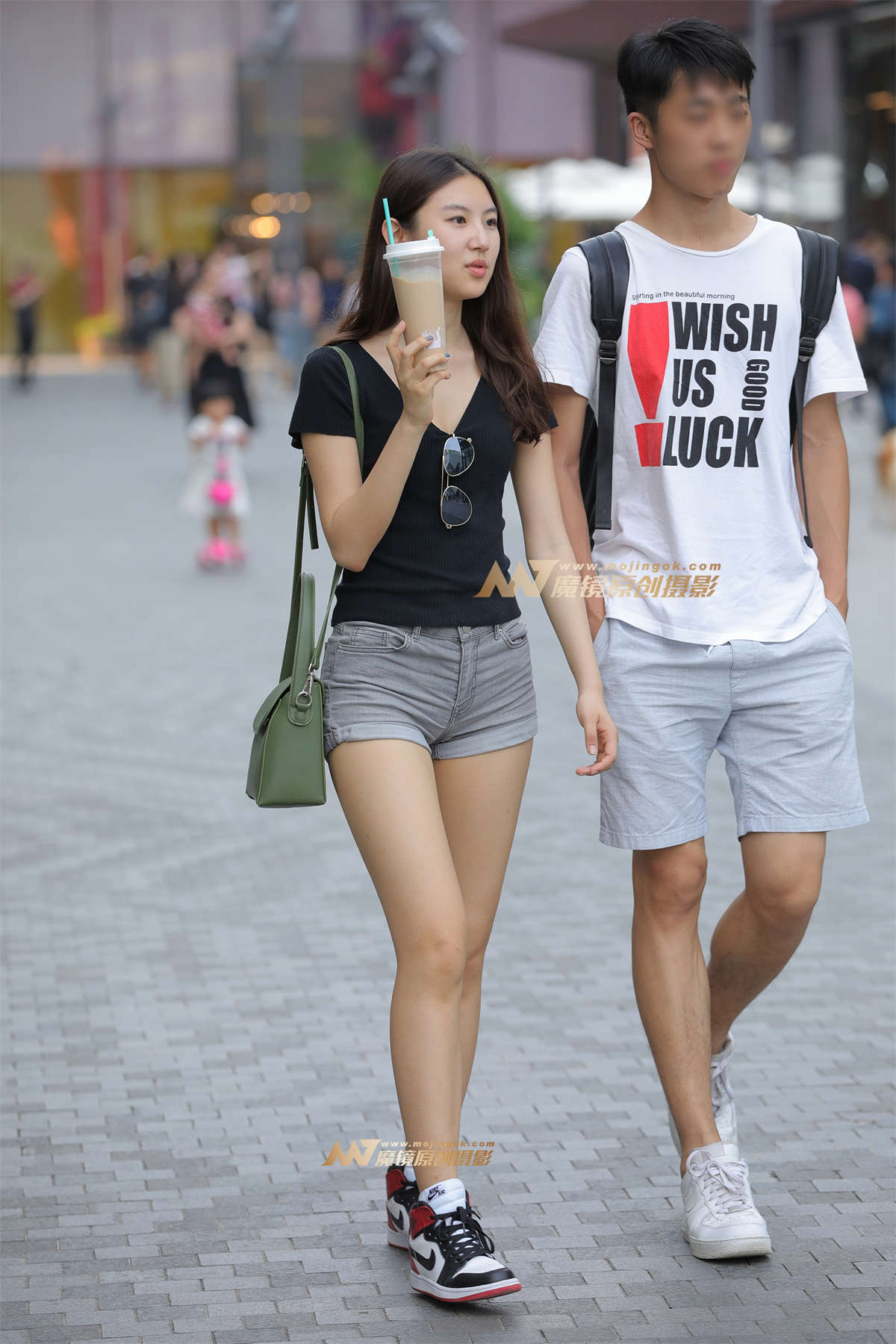 【视觉冲击赛贴】紧致，热裤 ，女友-日更街拍