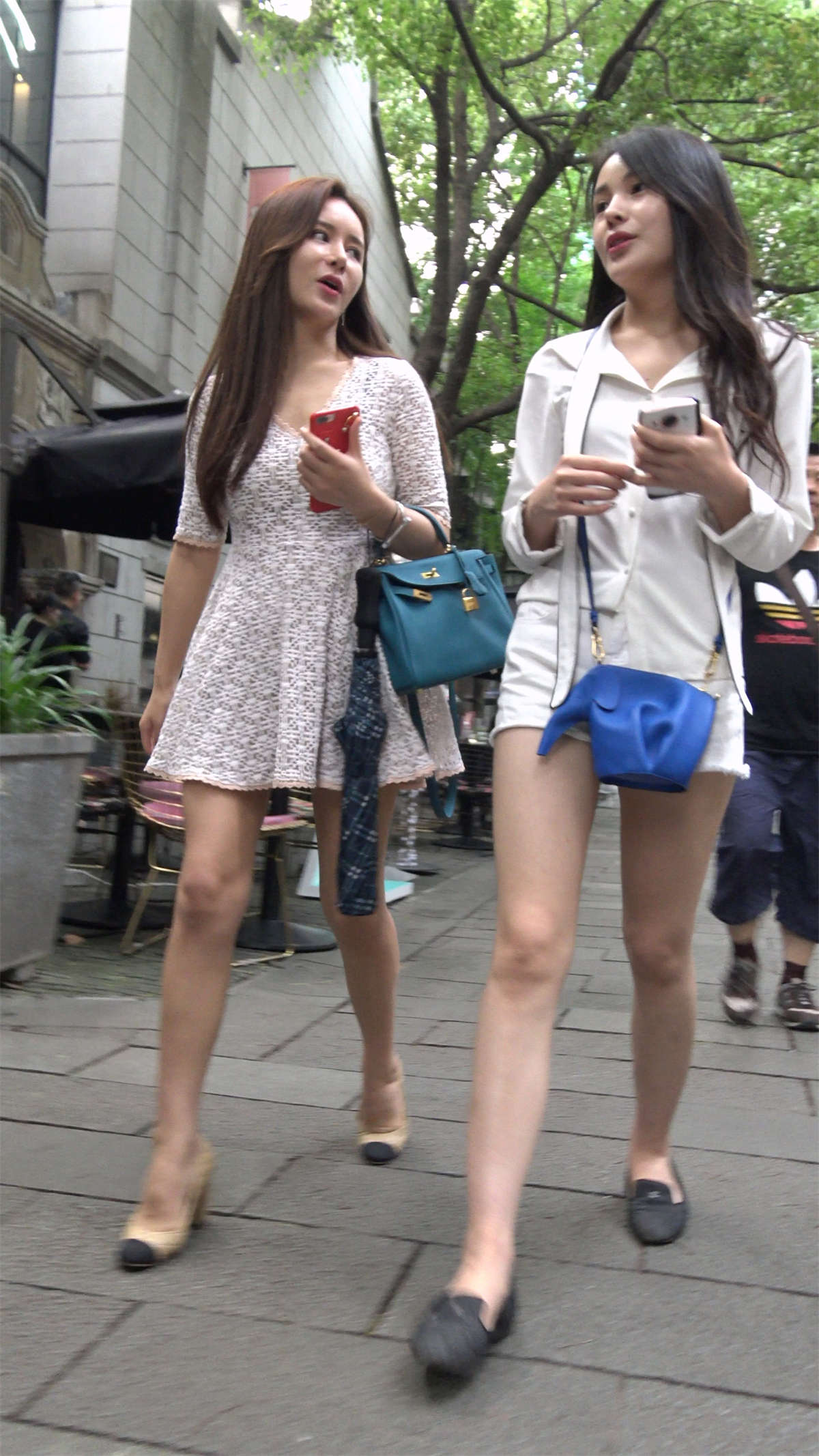 图片[2]-超性感美腿高跟鞋连衣裙美女-日更街拍