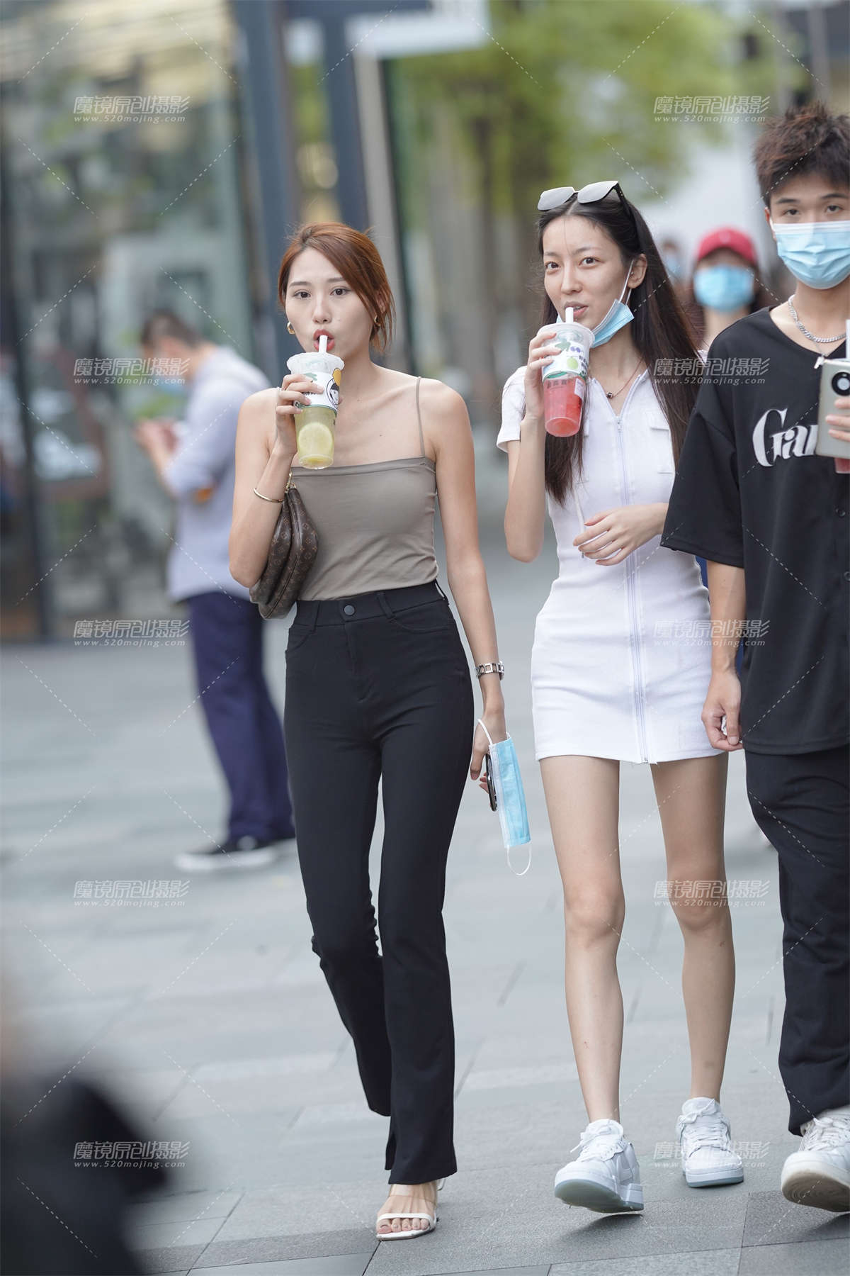 苗条身材-日更街拍