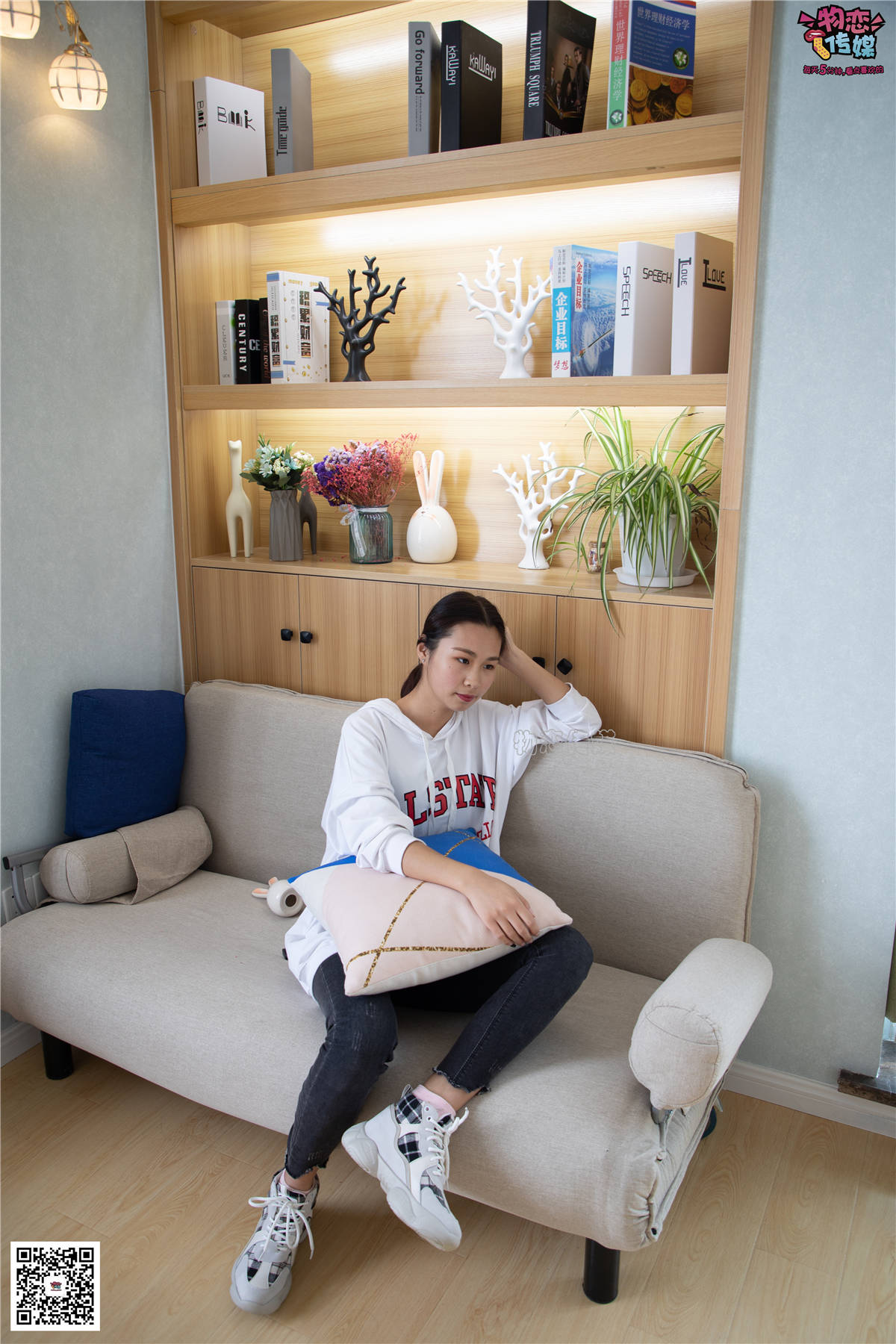 图片[2]-物恋传媒No.069期：腾腾-小兔子乖乖，你来猜猜。-日更街拍