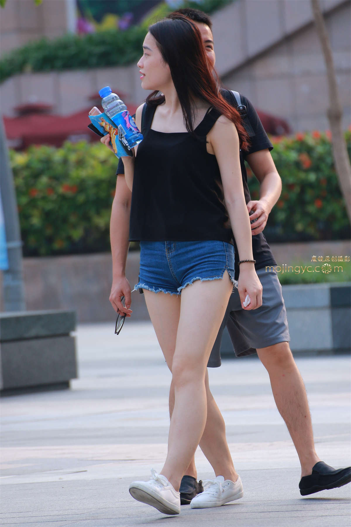 霸道的月牙 强行露出 热裤MM-日更街拍