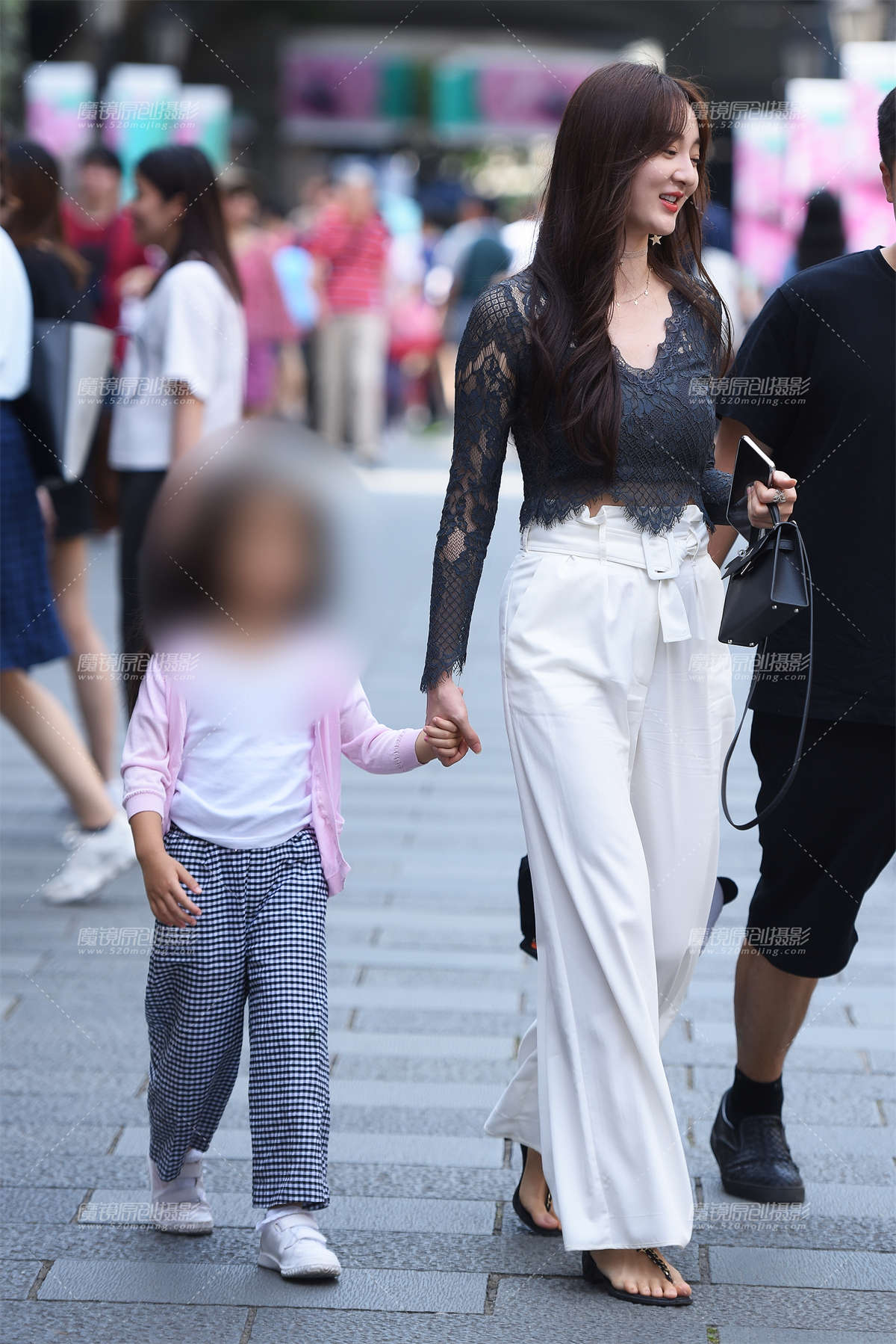 【咔喳赛贴】靓妈-日更街拍