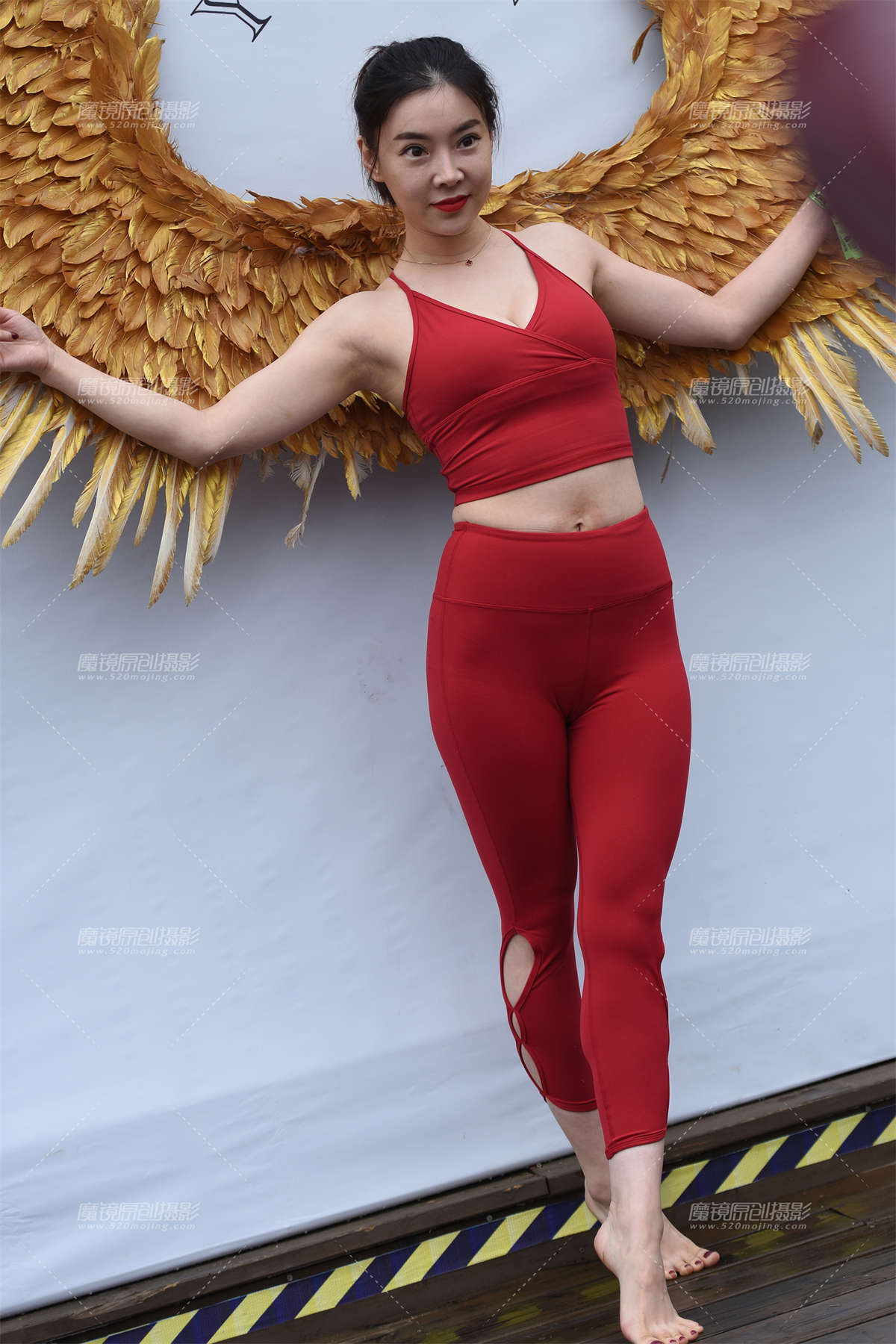 (补档)亮丽的红色-日更街拍