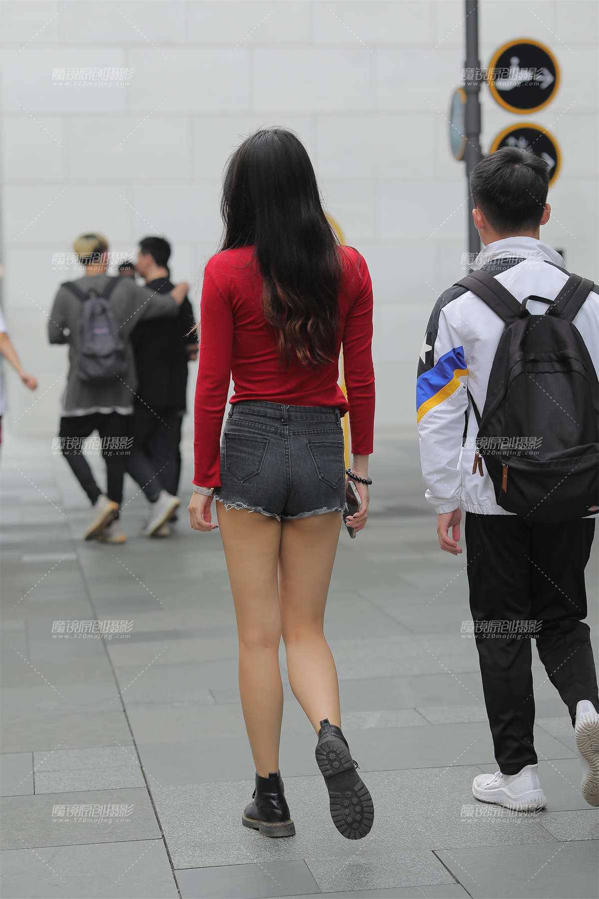 图片[2]-热裤-日更街拍