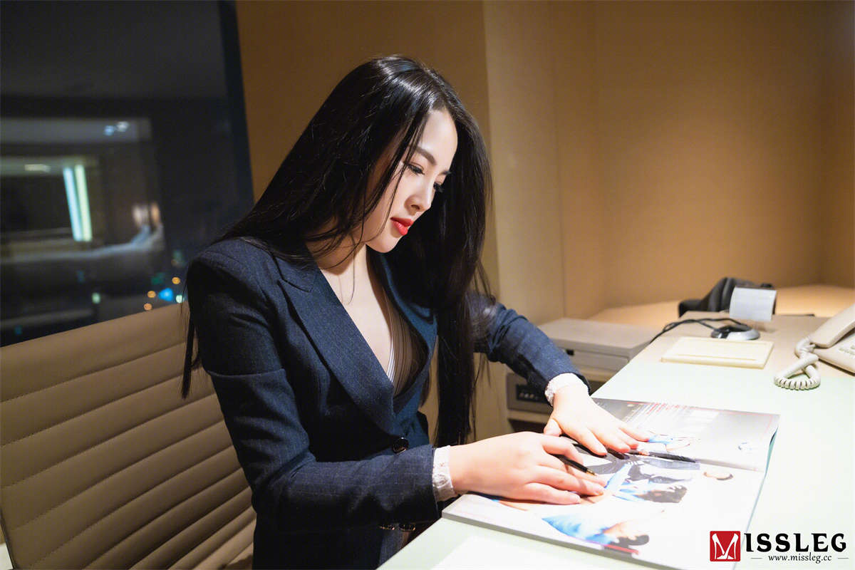 图片[2]-MISSLEG蜜丝 室内写真 钻石版 N017 晨雨&琪琪 《压制》-日更街拍
