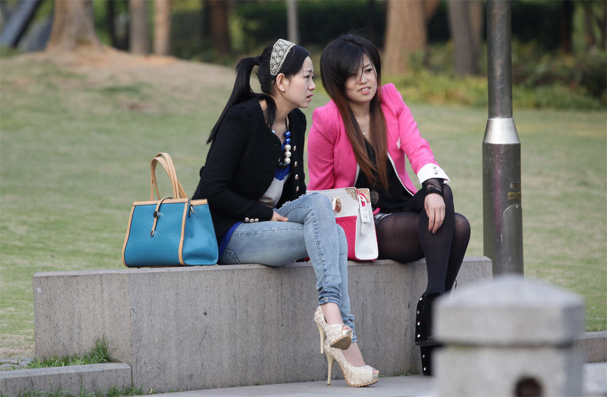 图片[2]-踏青公园街拍系列No.951 街拍大杂烩-日更街拍