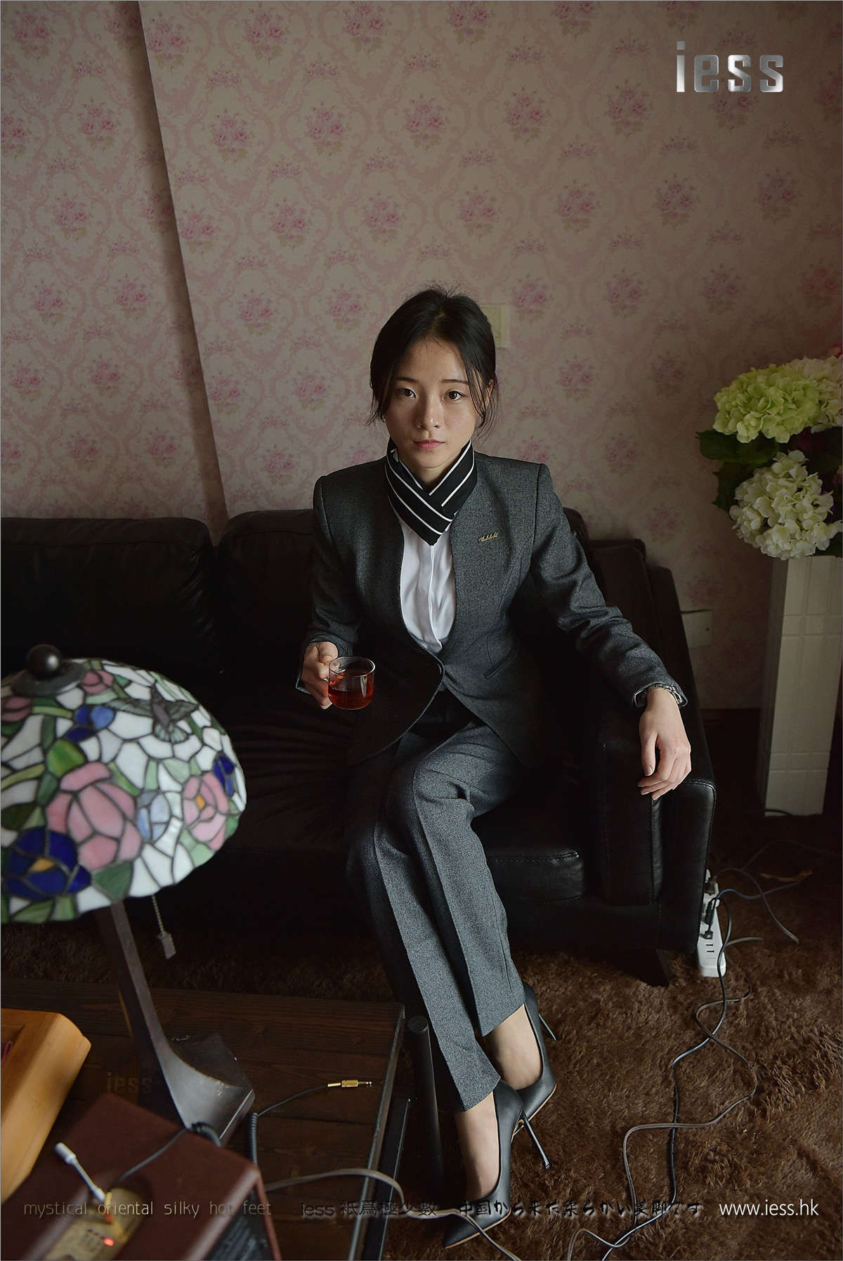 图片[2]-IESS异思趣向 丝足便当114期：小六的长裤短丝 小六-日更街拍