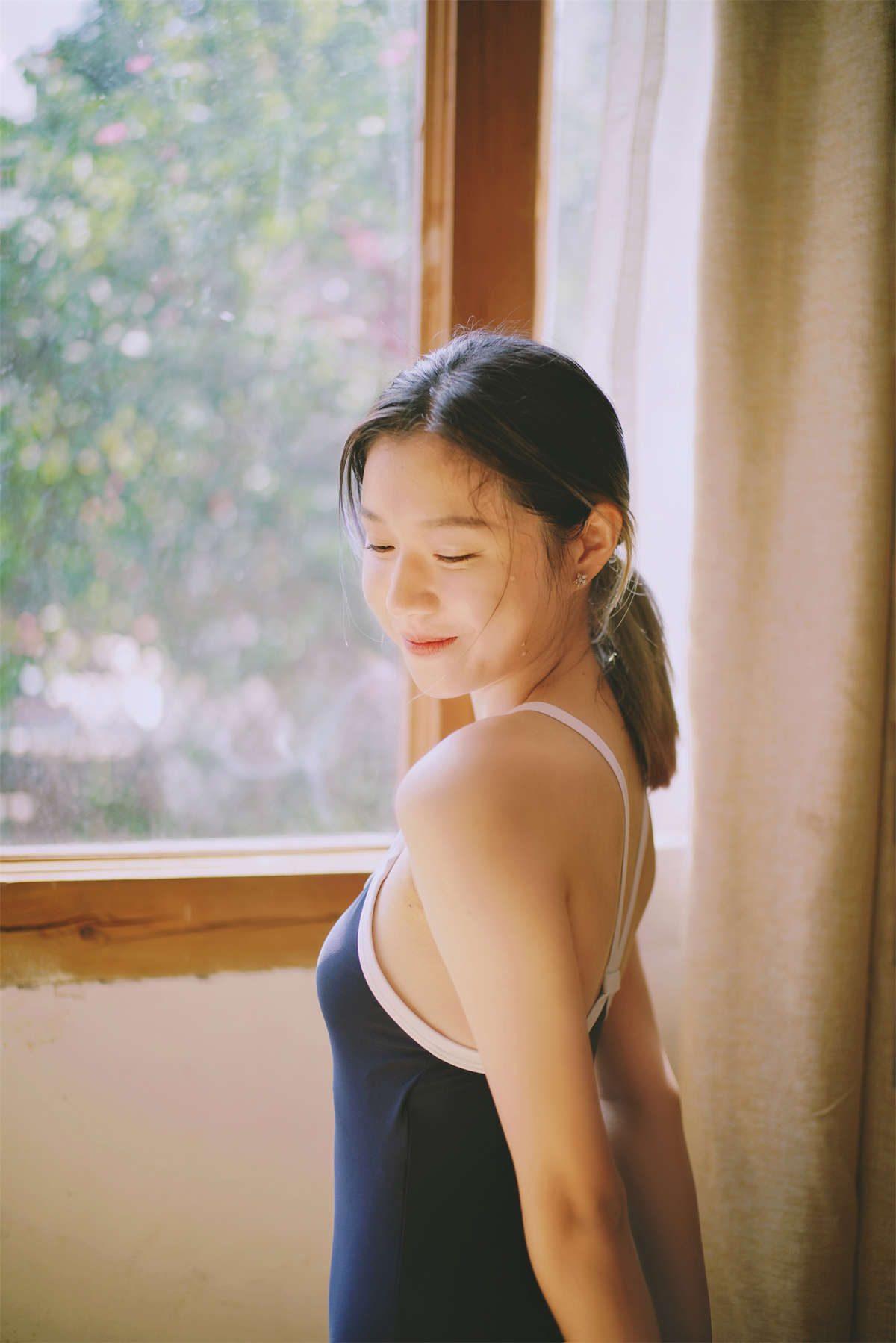 YITUYU艺图语 2022.10.09 疯狂的青春夏日 叶子插图1