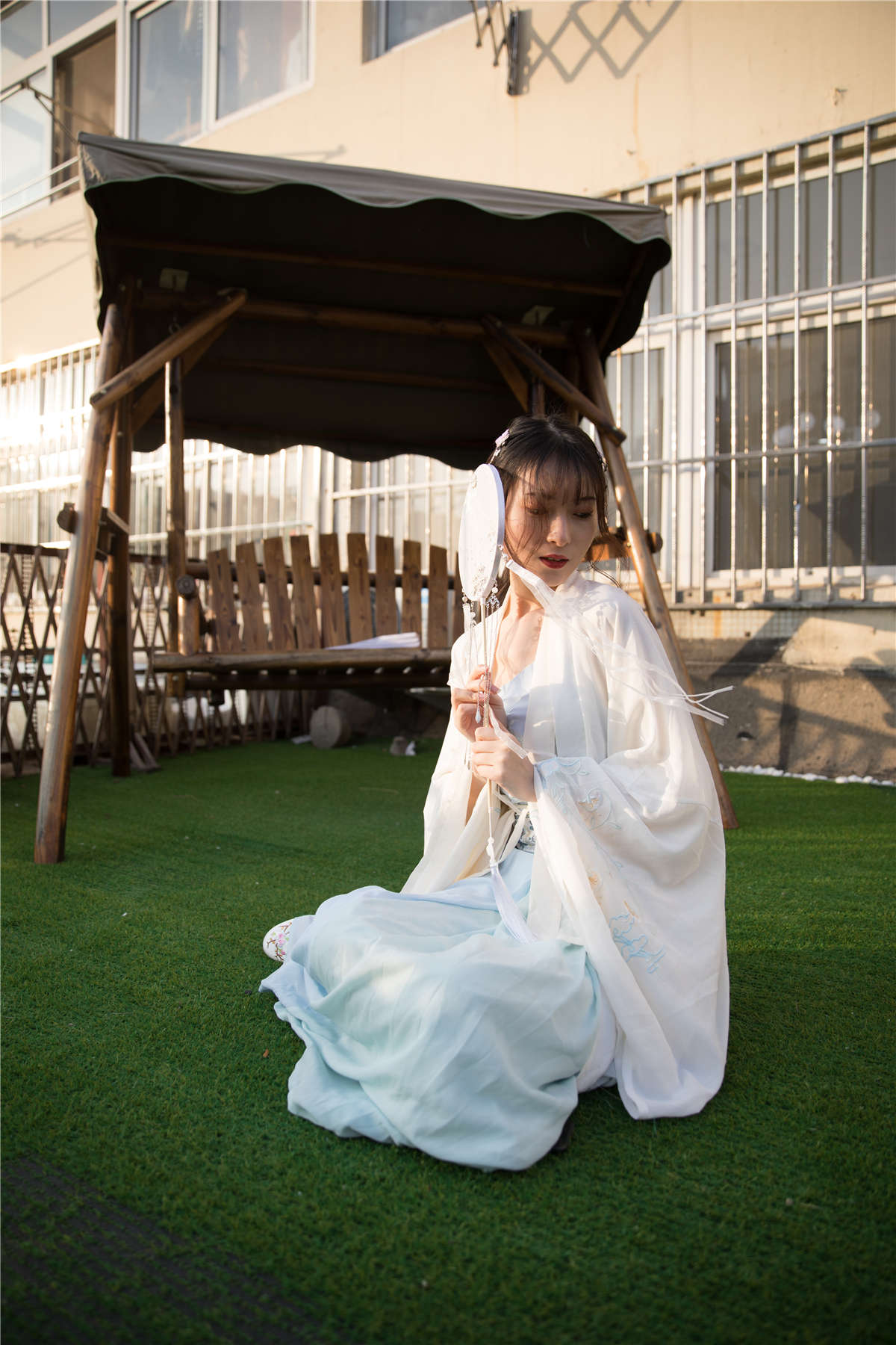 物恋传媒300期：猫耳-给您拜年啦-日更街拍