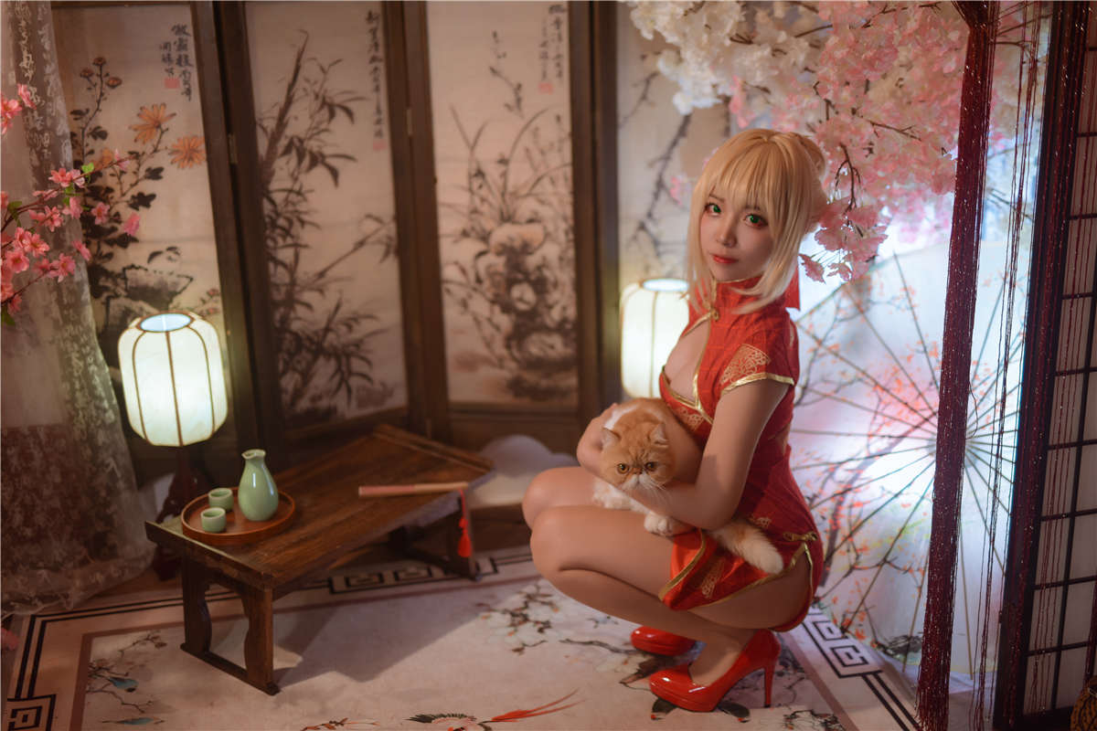 高产型Coser-二佐Nisa  Fate尼禄旗袍-日更街拍
