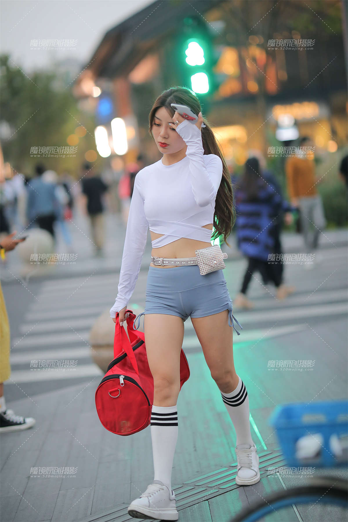 【凯恩赛贴】 清秀的健身美眉 健身走起-日更街拍