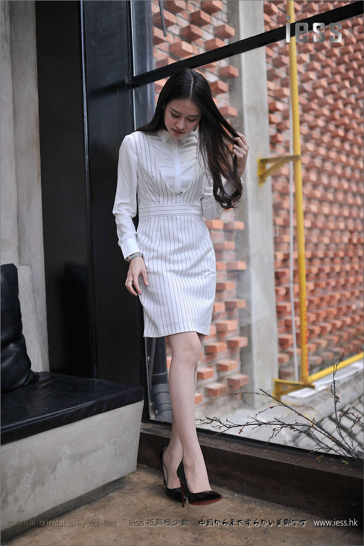 图片[2]-IESS异思趣向 丝足便当116期：悦目有佳人 佳爷-日更街拍
