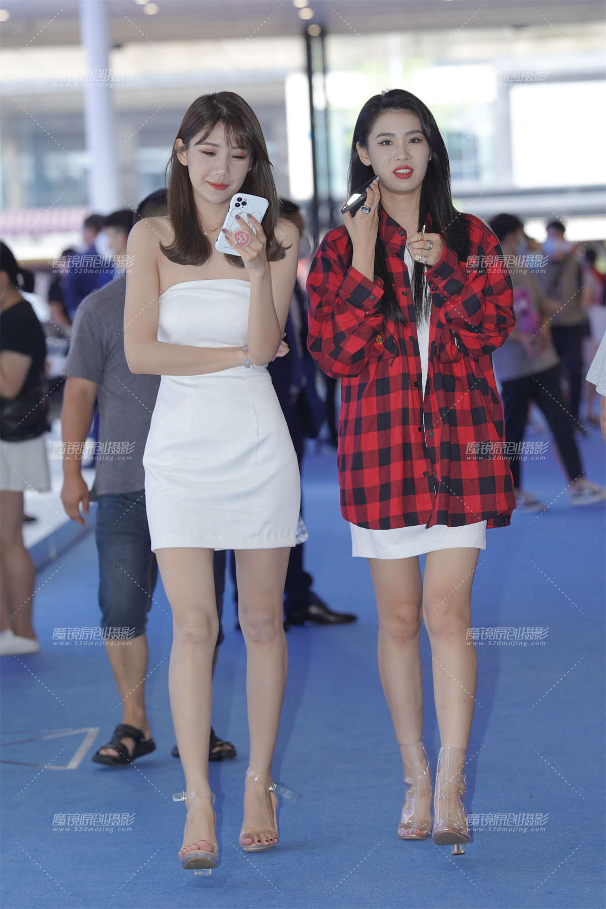 靓丽女孩-日更街拍