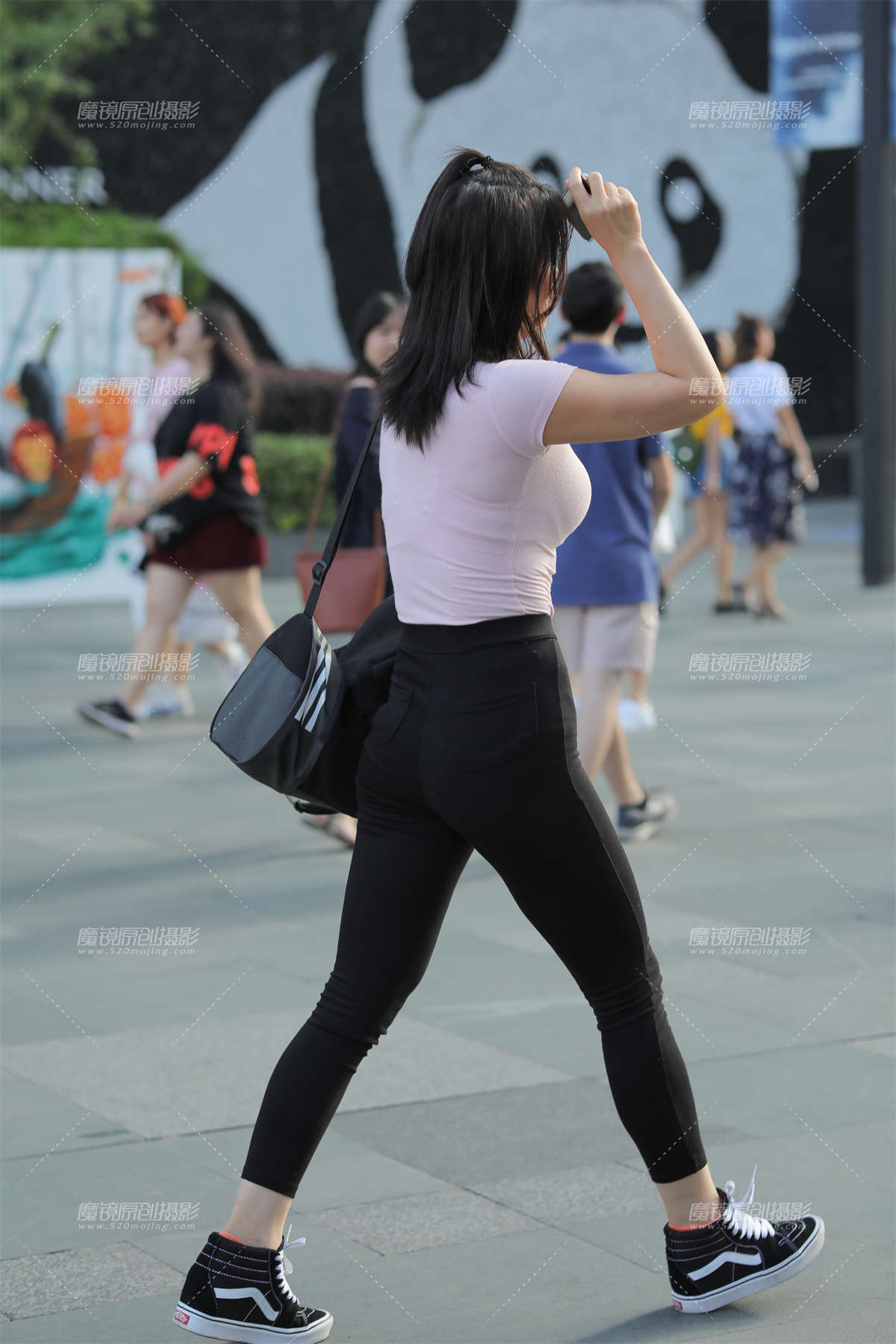 图片[2]-【凯恩赛贴】爱健身的女孩-日更街拍