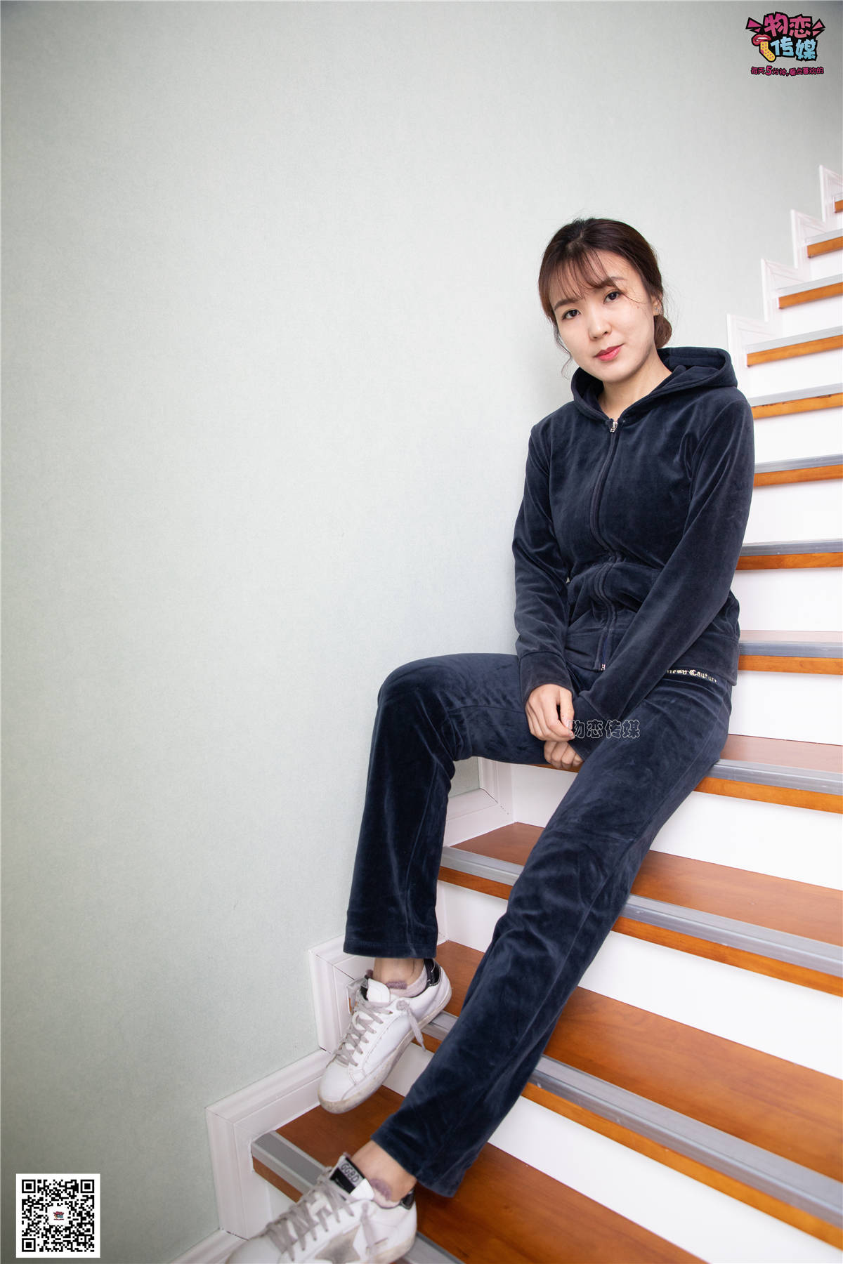 图片[2]-物恋传媒No.074期：晚晴-169身高与35码脚丫的神奇搭配-日更街拍