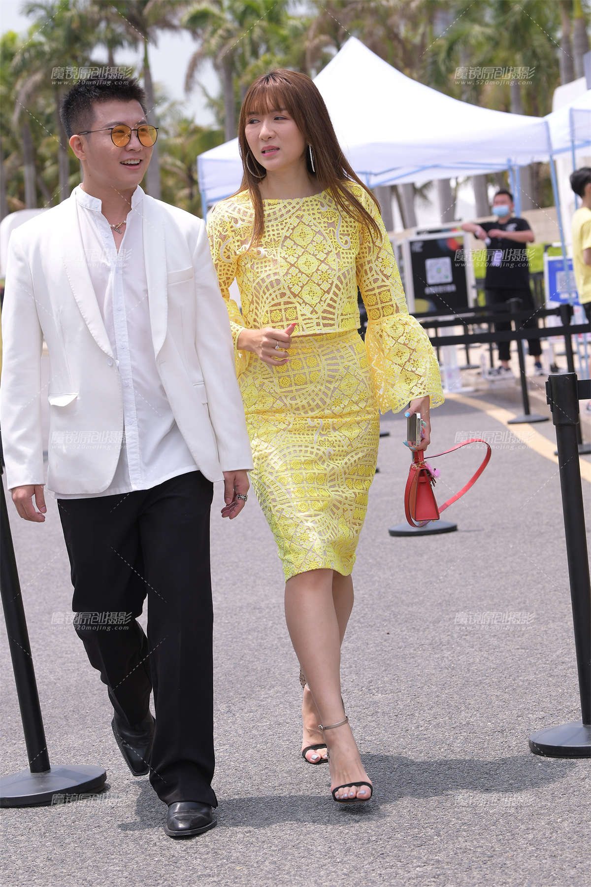 黄色包臀裙-日更街拍