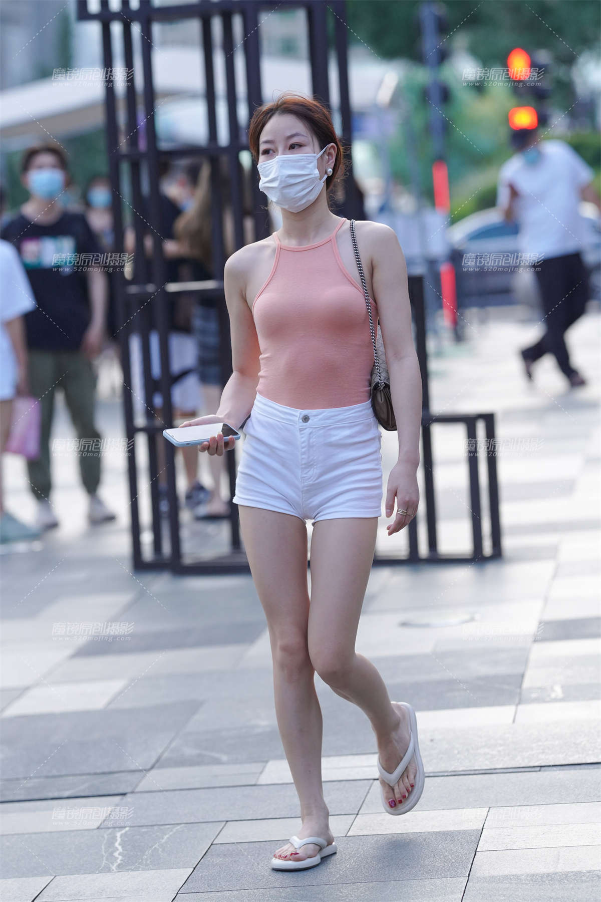 热裤美女-日更街拍