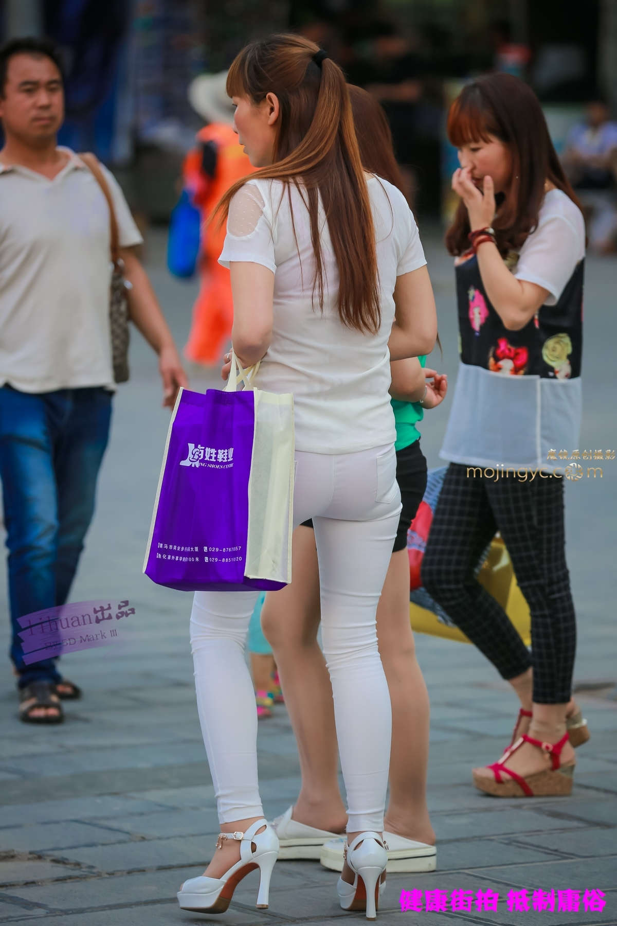 李欢原创-白裤，超丰腴（17P）-日更街拍