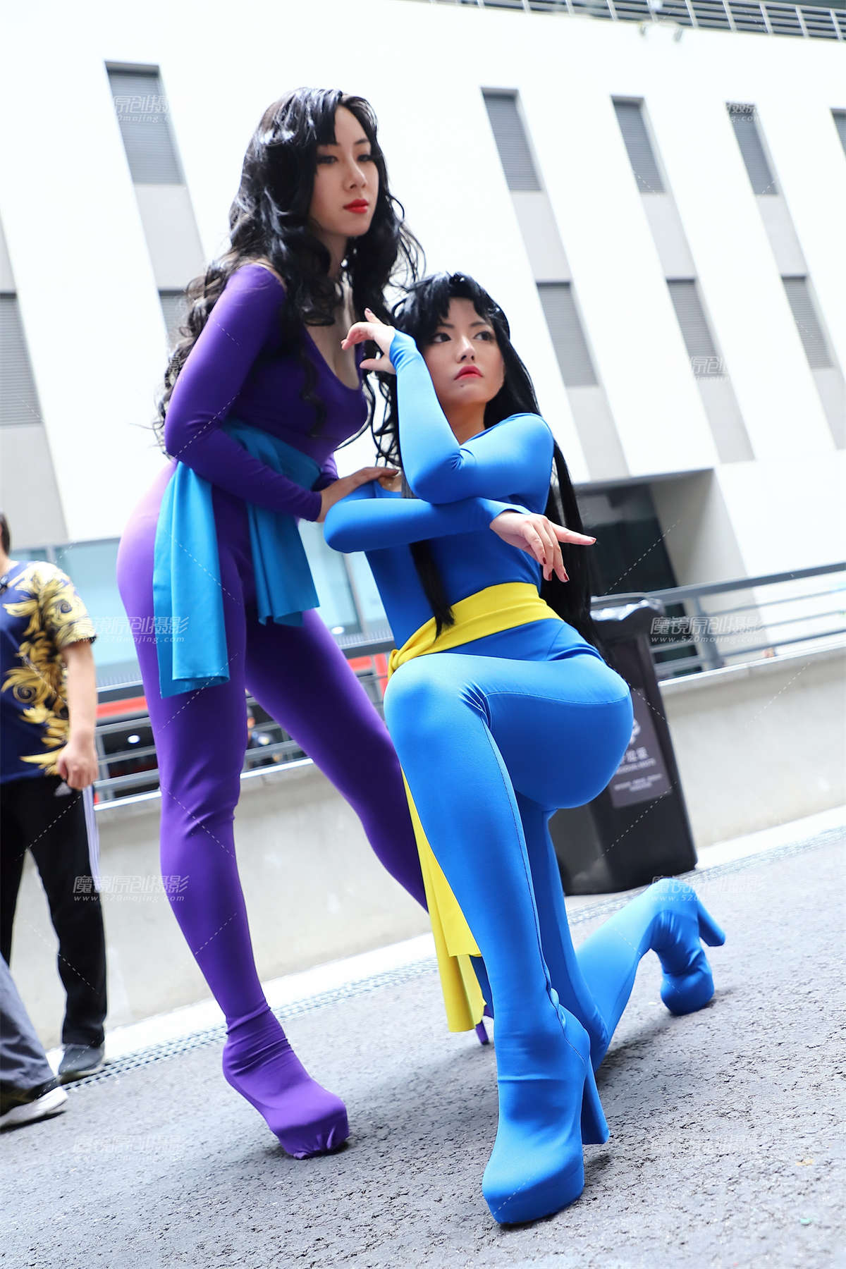 蓝紫紧身服coser插图1