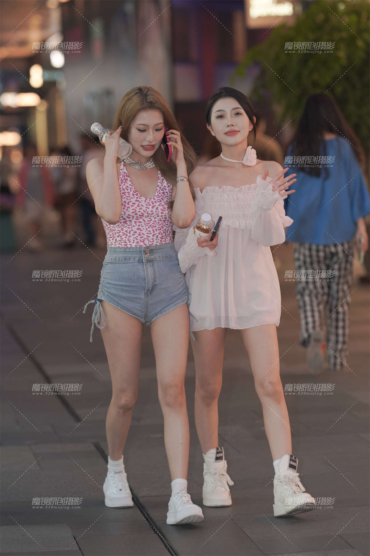 闺蜜-日更街拍