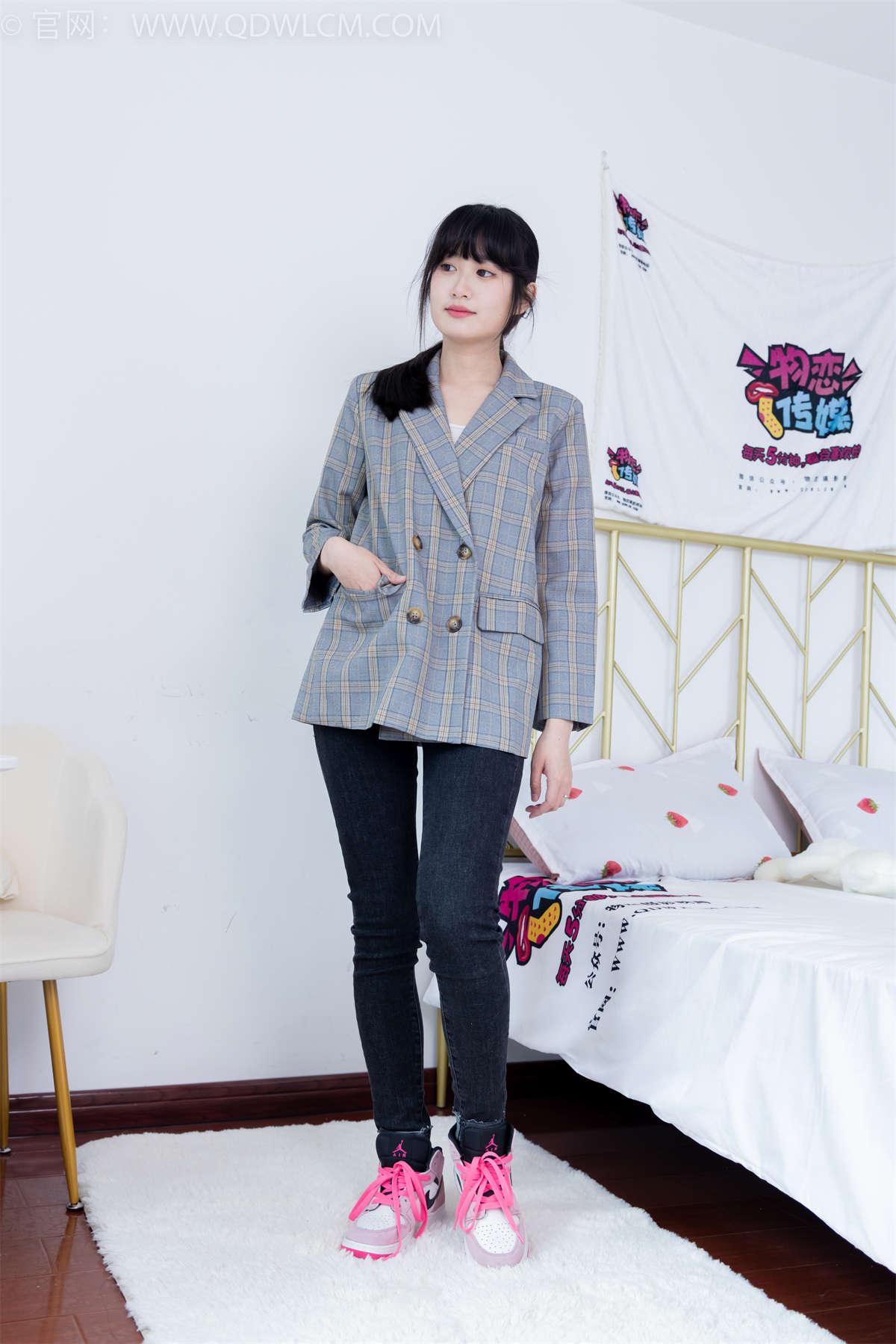 图片[2]-物恋传媒 NO.1557 小敏-黄油蛋挞-日更街拍