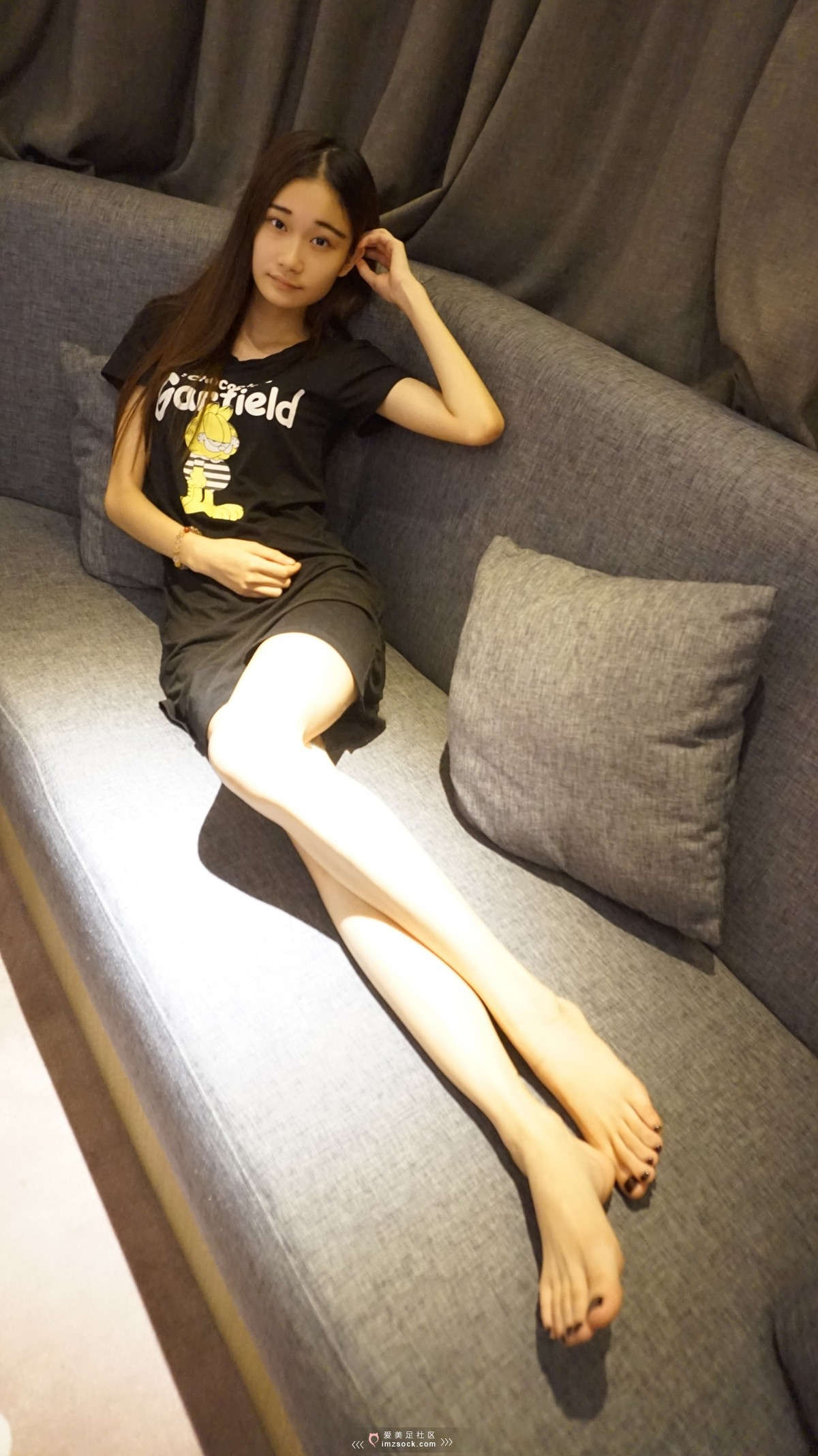 MZSOCK-2018 No.145 逆天的大长腿-日更街拍