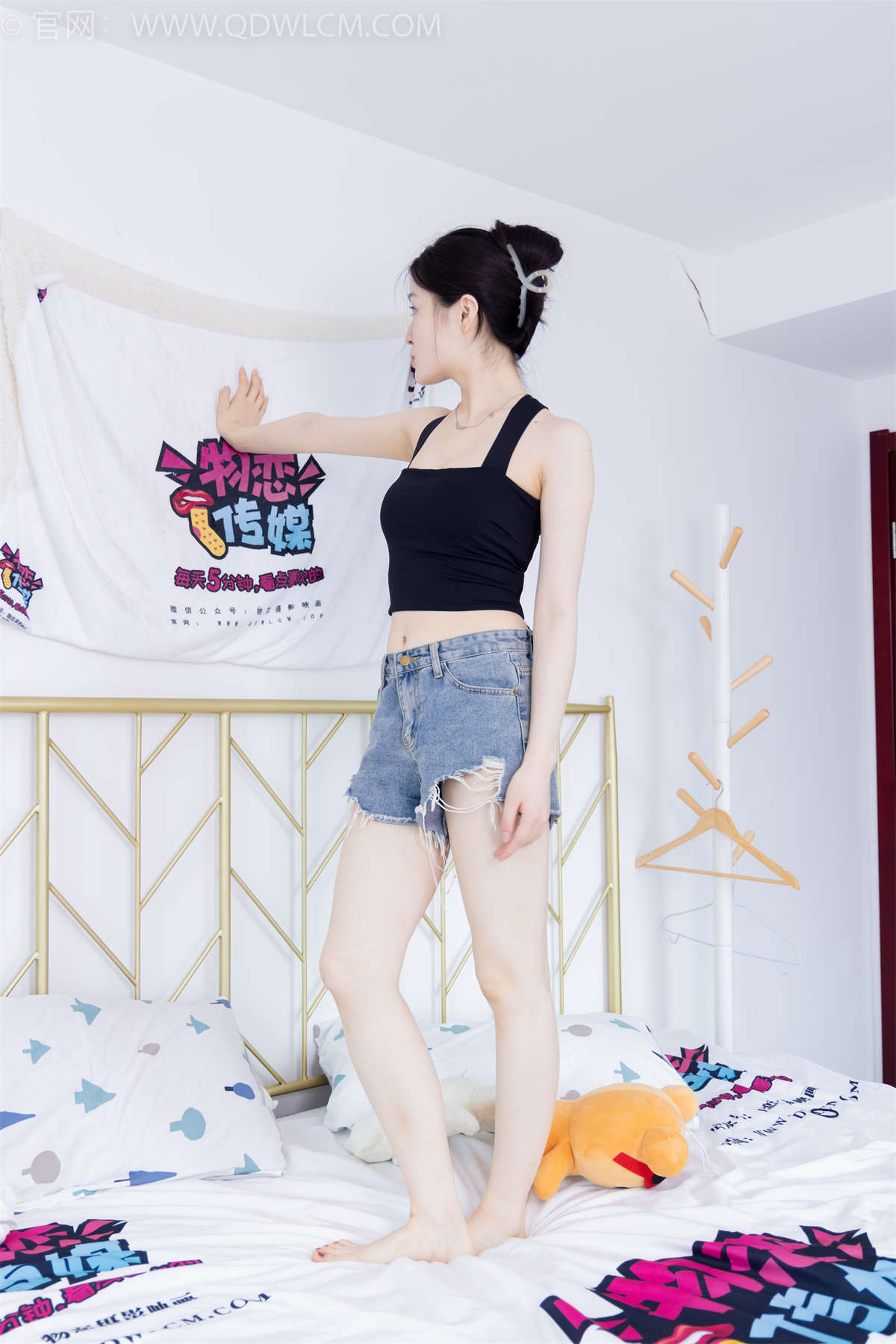 物恋传媒 NO.1626 青柠-眺望远方-日更街拍