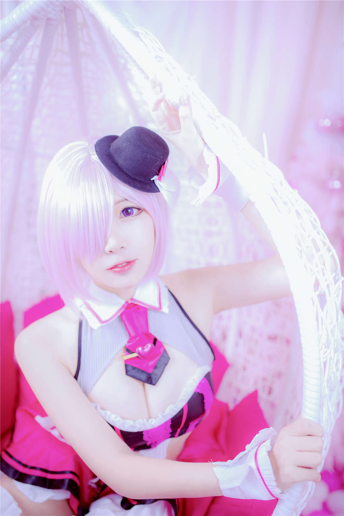 图片[2]-高产型Coser-二佐Nisa  吊椅-日更街拍
