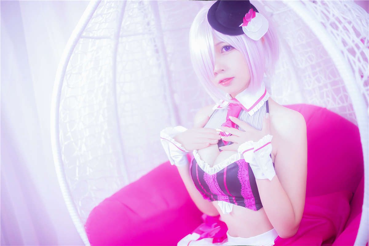 高产型Coser-二佐Nisa  吊椅-日更街拍