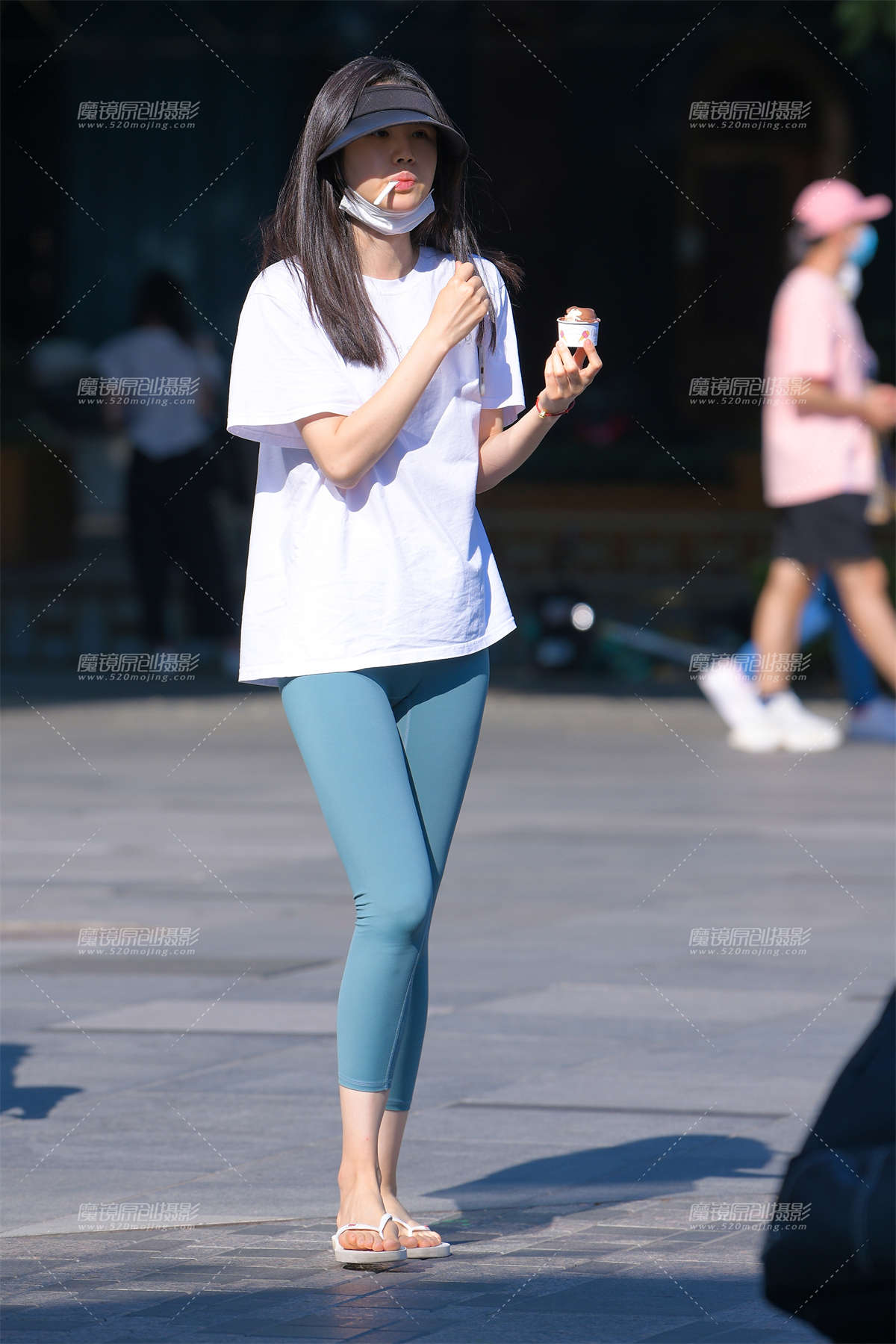 【红石赛帖】蓝色紧身魅力-日更街拍