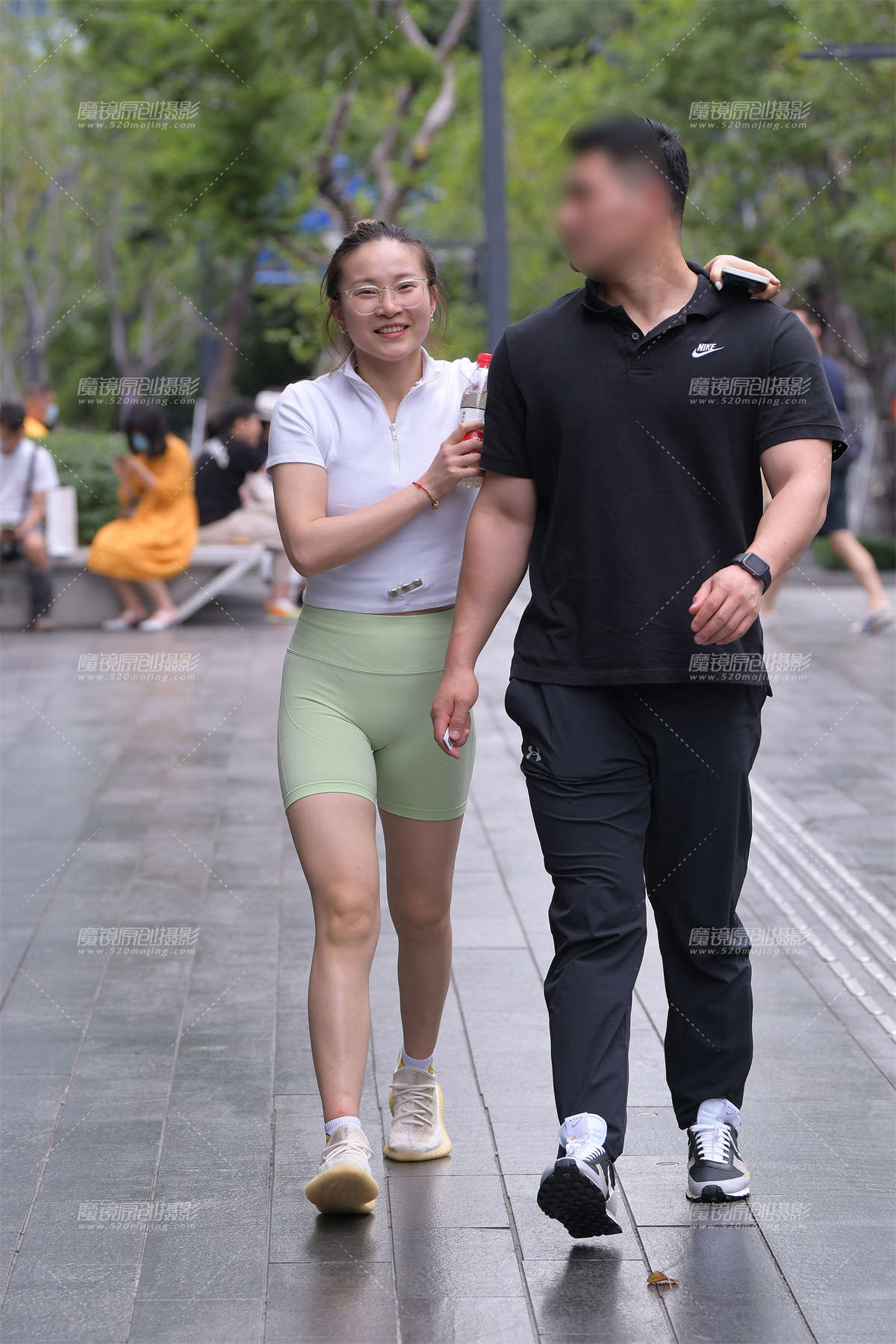 紧身中裤-日更街拍