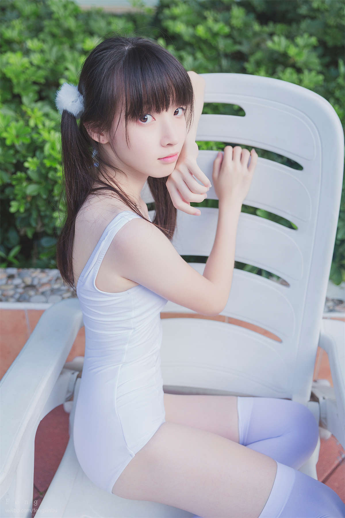 风之领域 NO.053 泳池边的长腿MM-日更街拍