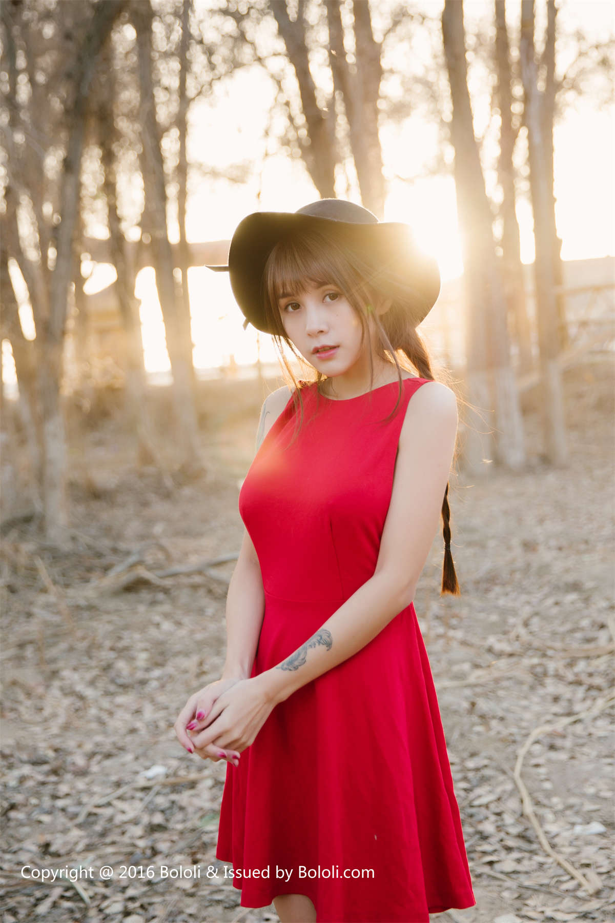 Bololi波萝社 BOL.017A 胡杨林里的夏美酱 - 沙漠之旅-日更街拍