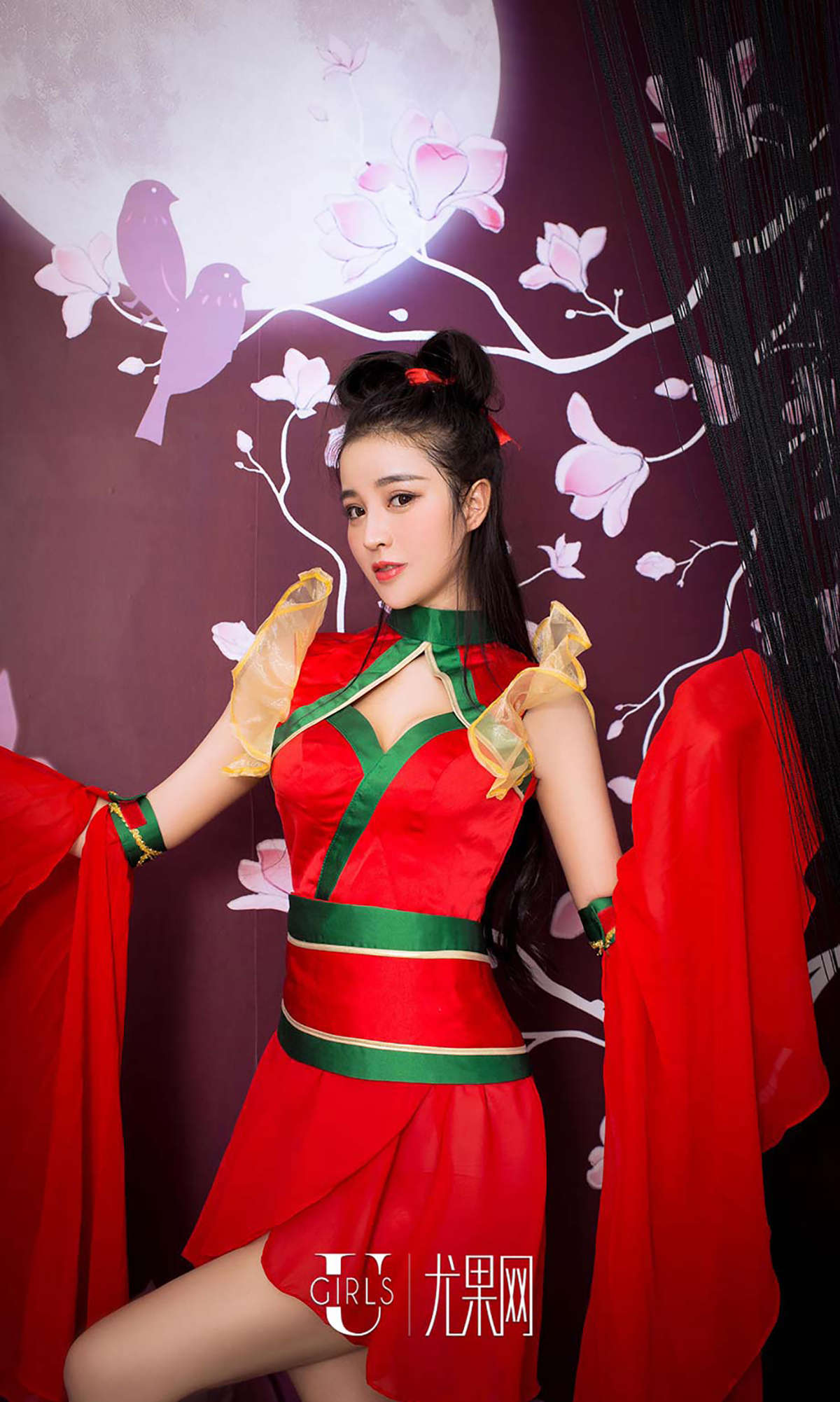 图片[2]-Ugirls爱尤物 NO.492 肖雨薇 秋分雨微时-日更街拍