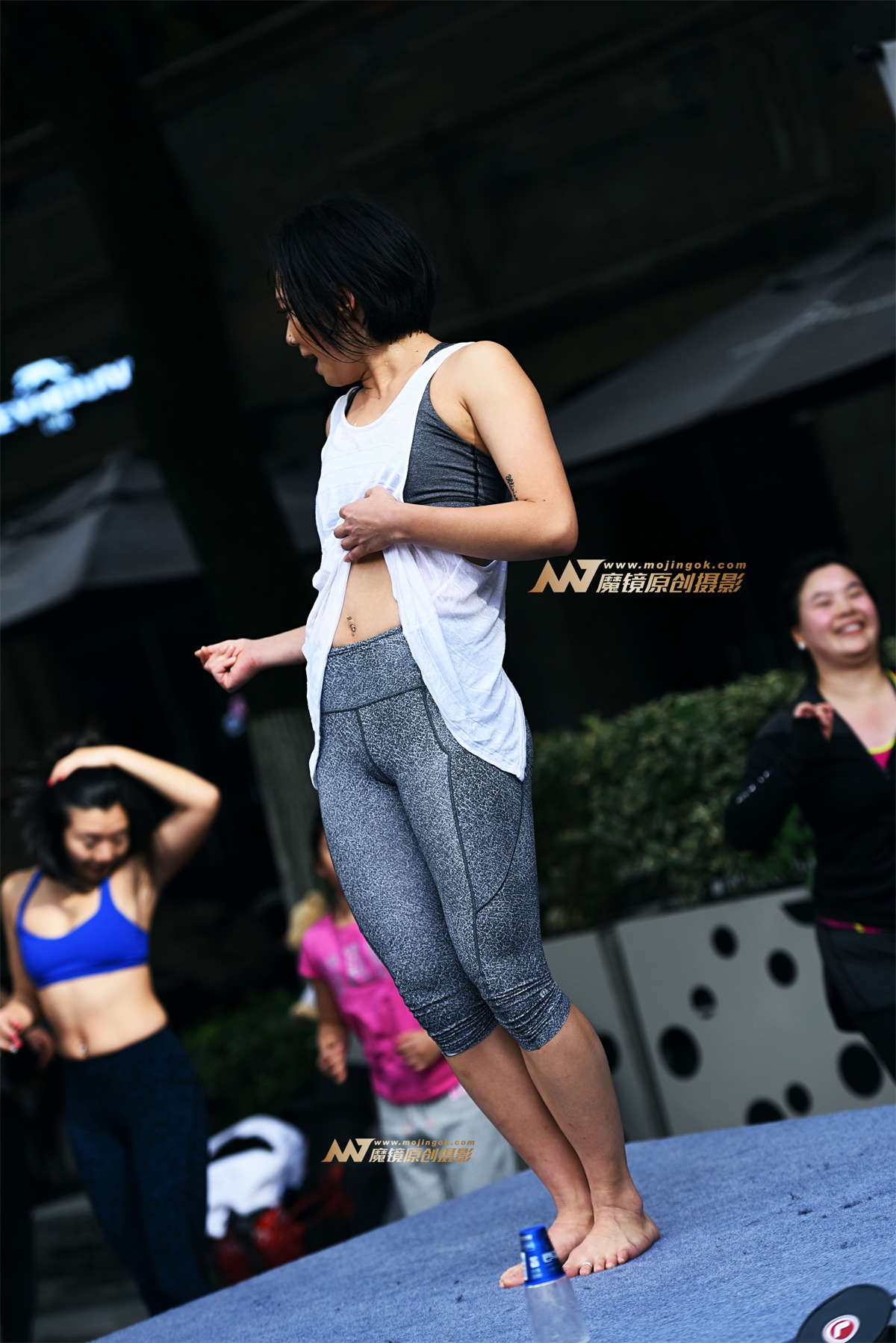 热力四射的舞蹈-日更街拍