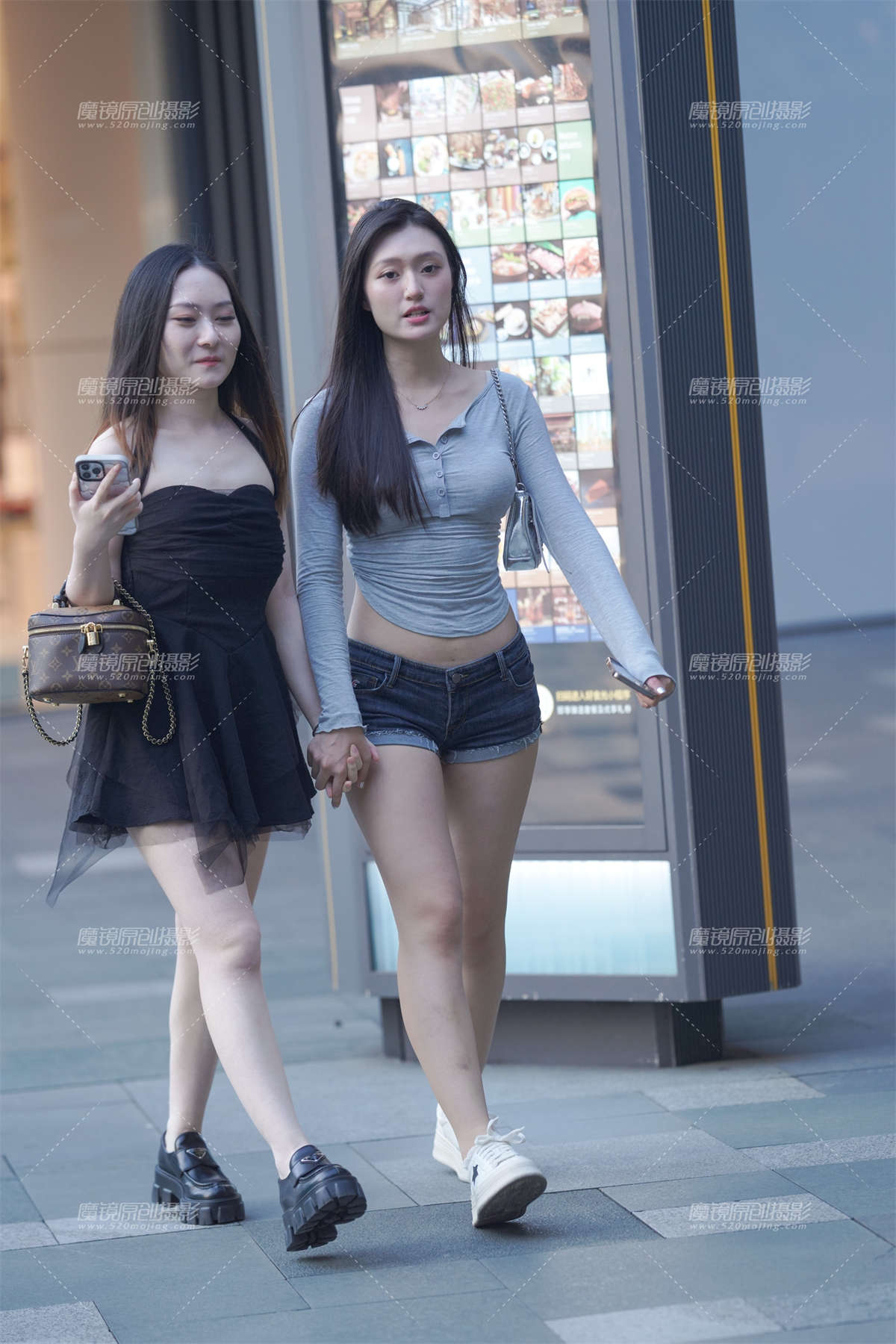 图片[2]-极品热裤美眉-日更街拍