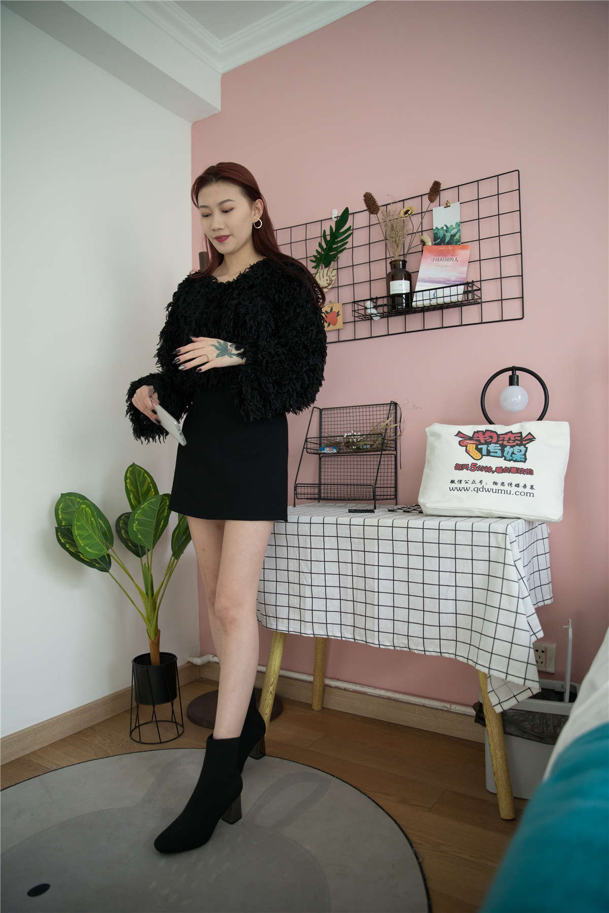 图片[2]-物恋传媒305期：兔兔-与你流浪，与你重逢-日更街拍